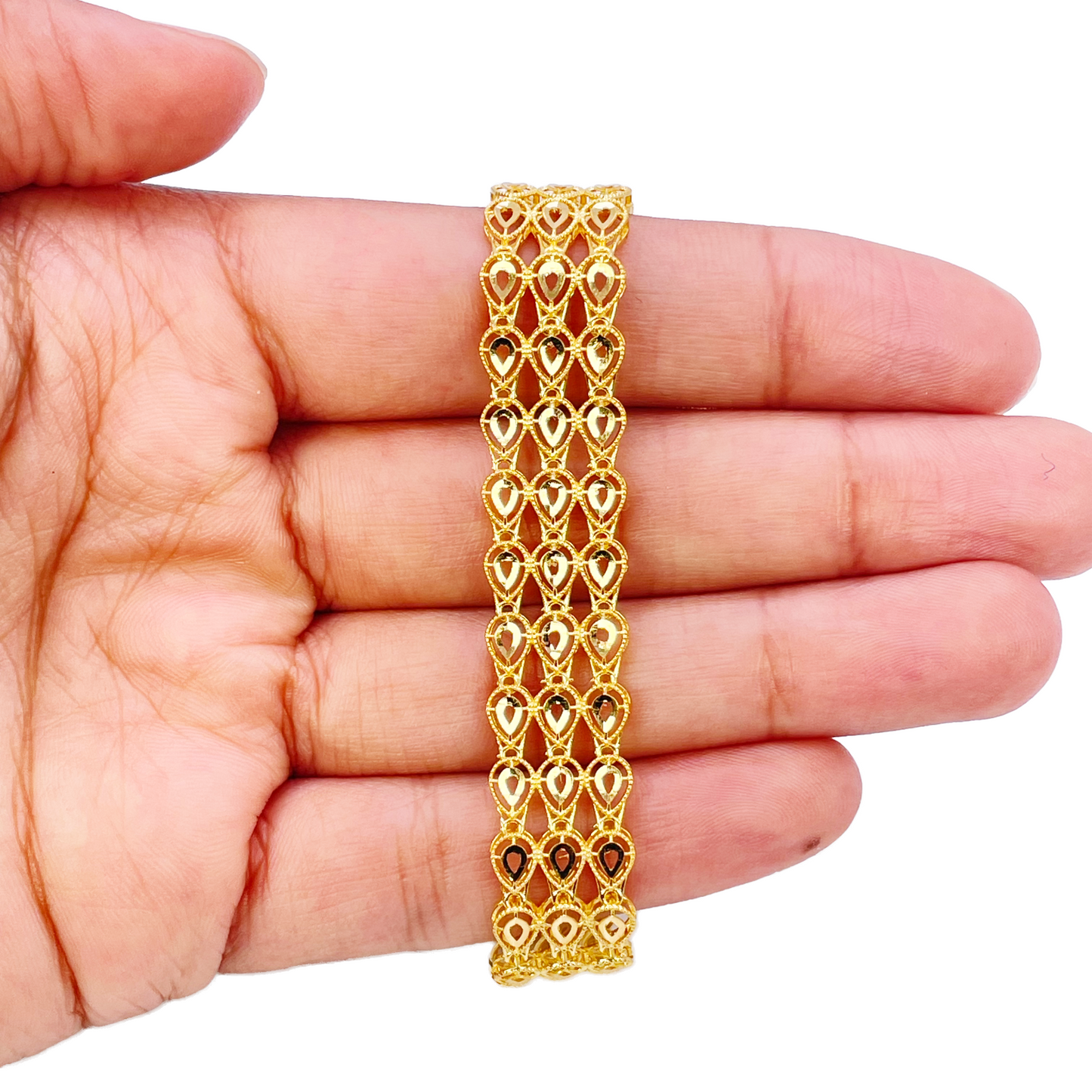 22ct Gold Milgrain Bracelet Three Row Diamond Cut Teardrop 7.5 Inch 12mm Width 