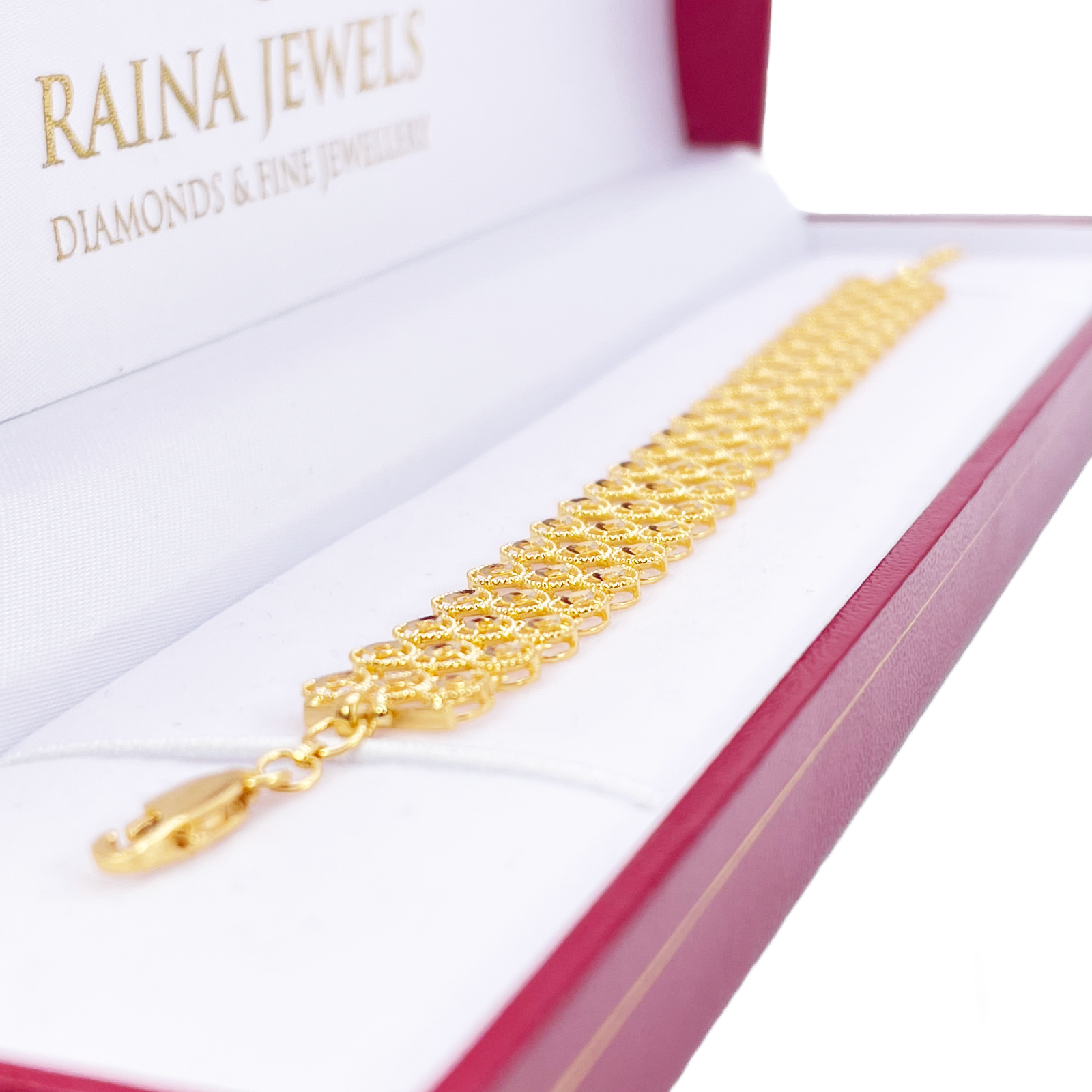 22ct Gold Milgrain Bracelet Three Row Diamond Cut Teardrop 7.5 Inch 12mm Width 