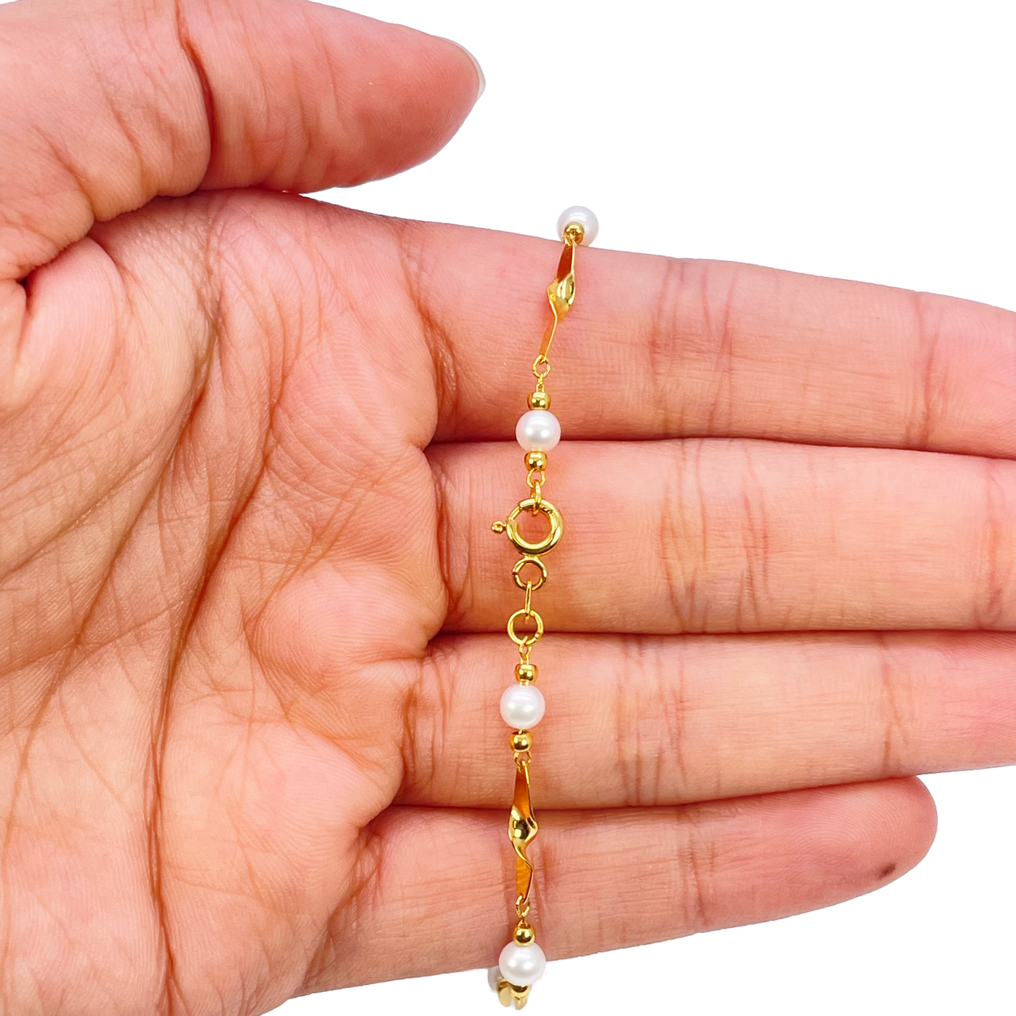 22ct Gold Pearl Bracelet Twisted Link Eight Freshwater Pearls 7 Inches 