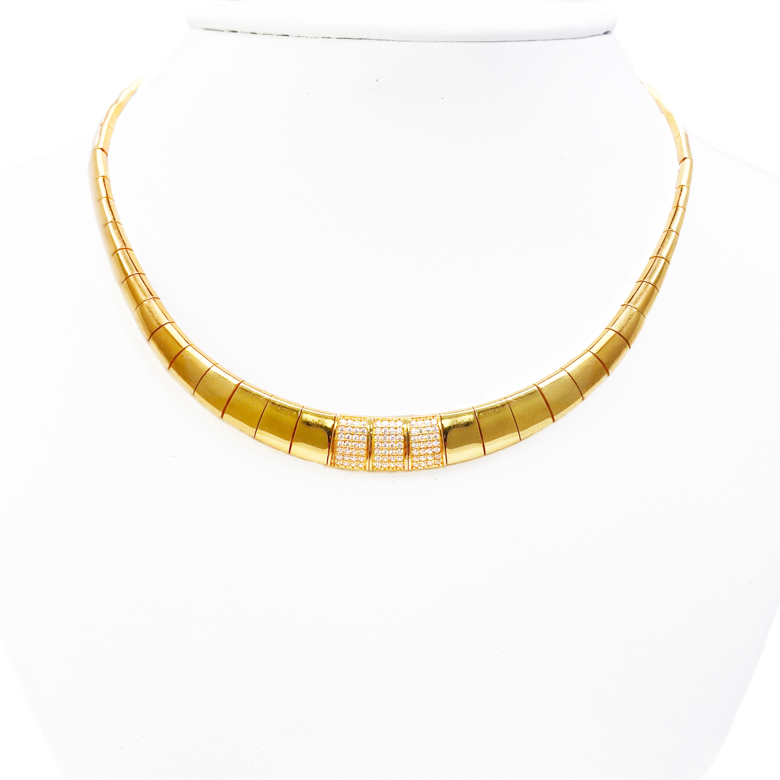 22ct Gold Cubic Zirconia Choker Necklace High Polished 15 Inches 8.8mm Width 
