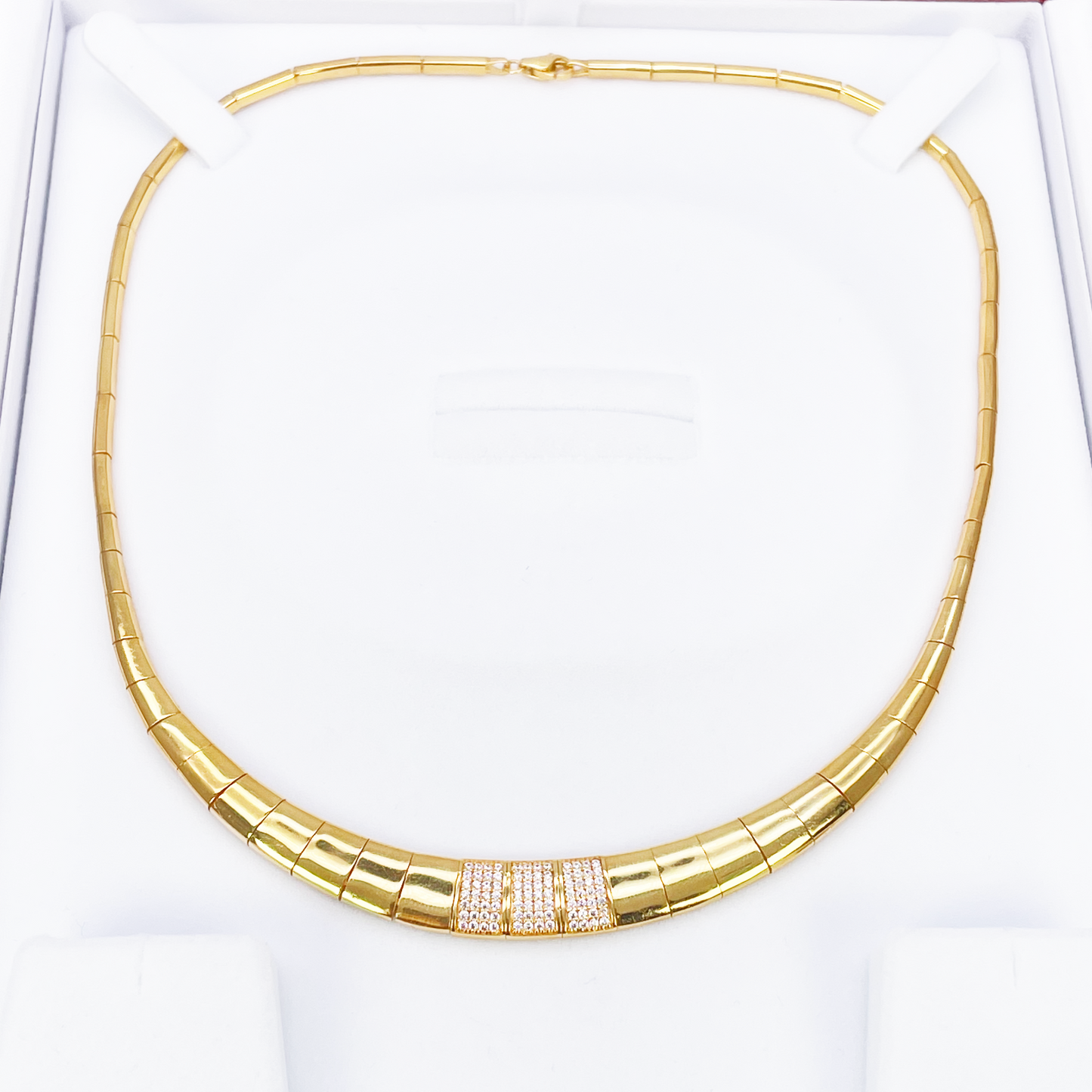 22ct Gold Cubic Zirconia Choker Necklace High Polished 15 Inches 8.8mm Width 