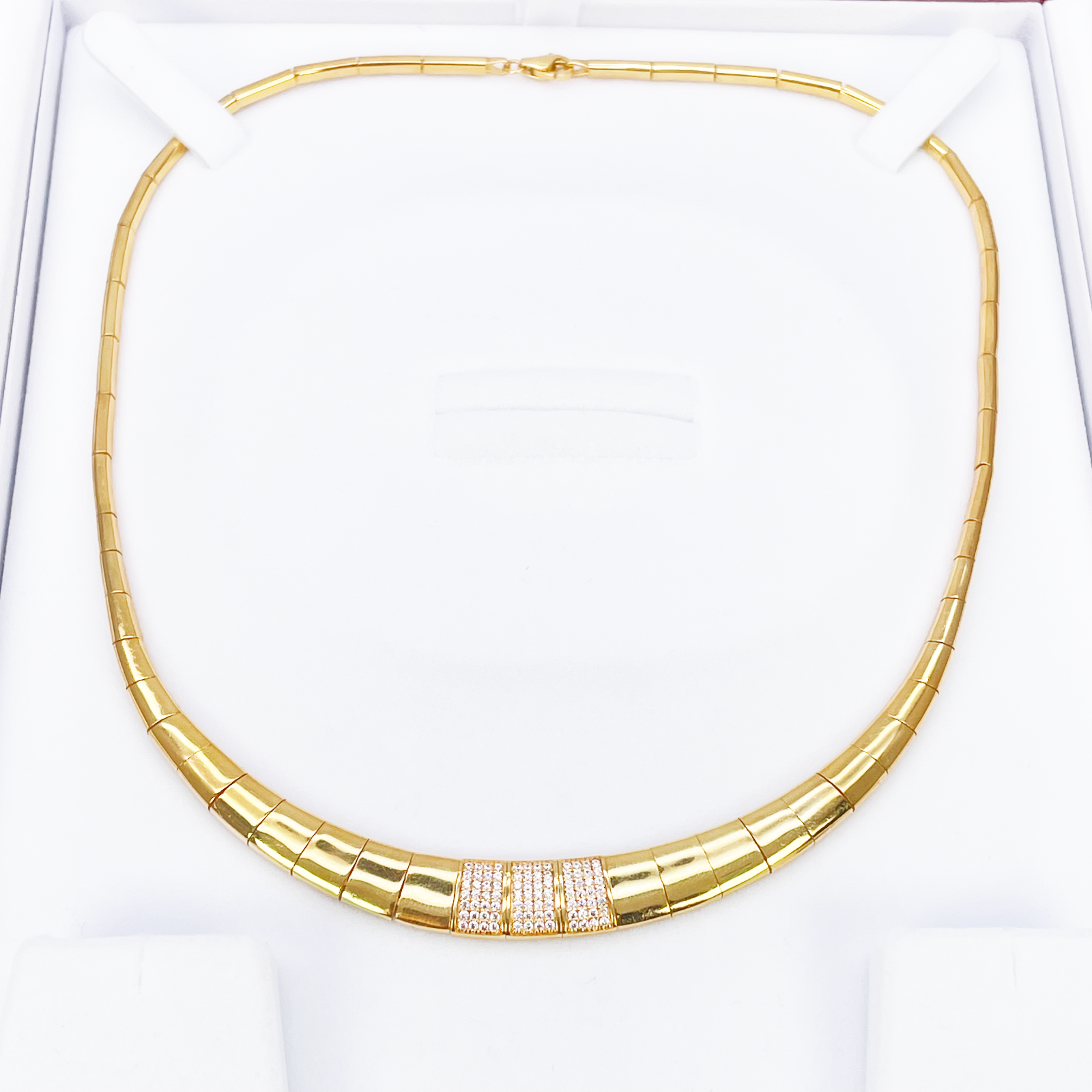 22ct Gold Cubic Zirconia Choker Necklace High Polished 15 Inches 8.8mm Width 