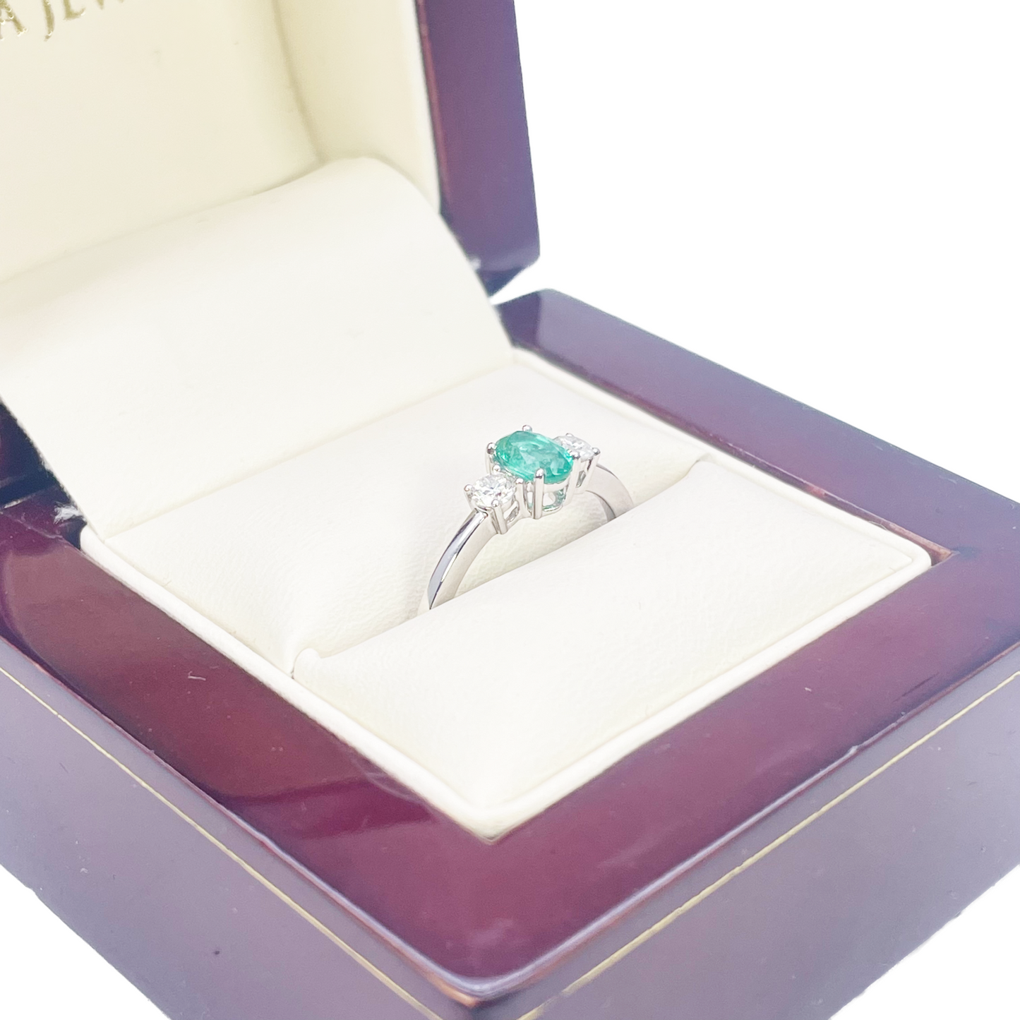 18ct Gold Emerald Diamond Ring Natural Round & Oval Cut Three-Stone 0.60ct  Diamond Ring