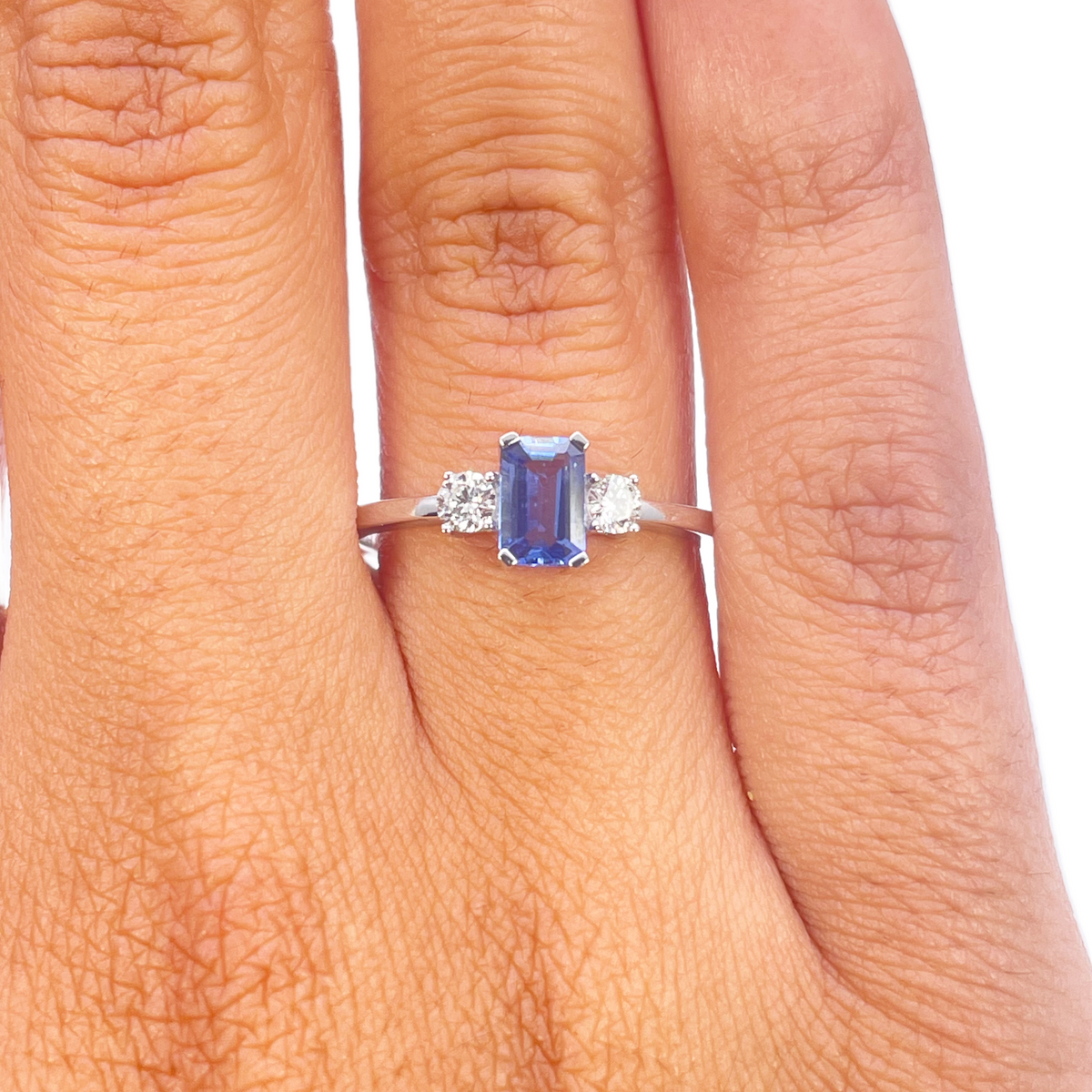 18ct Gold Sapphire Diamond Ring Natural Round & Emerald Cut Three-Stone 0.80ct