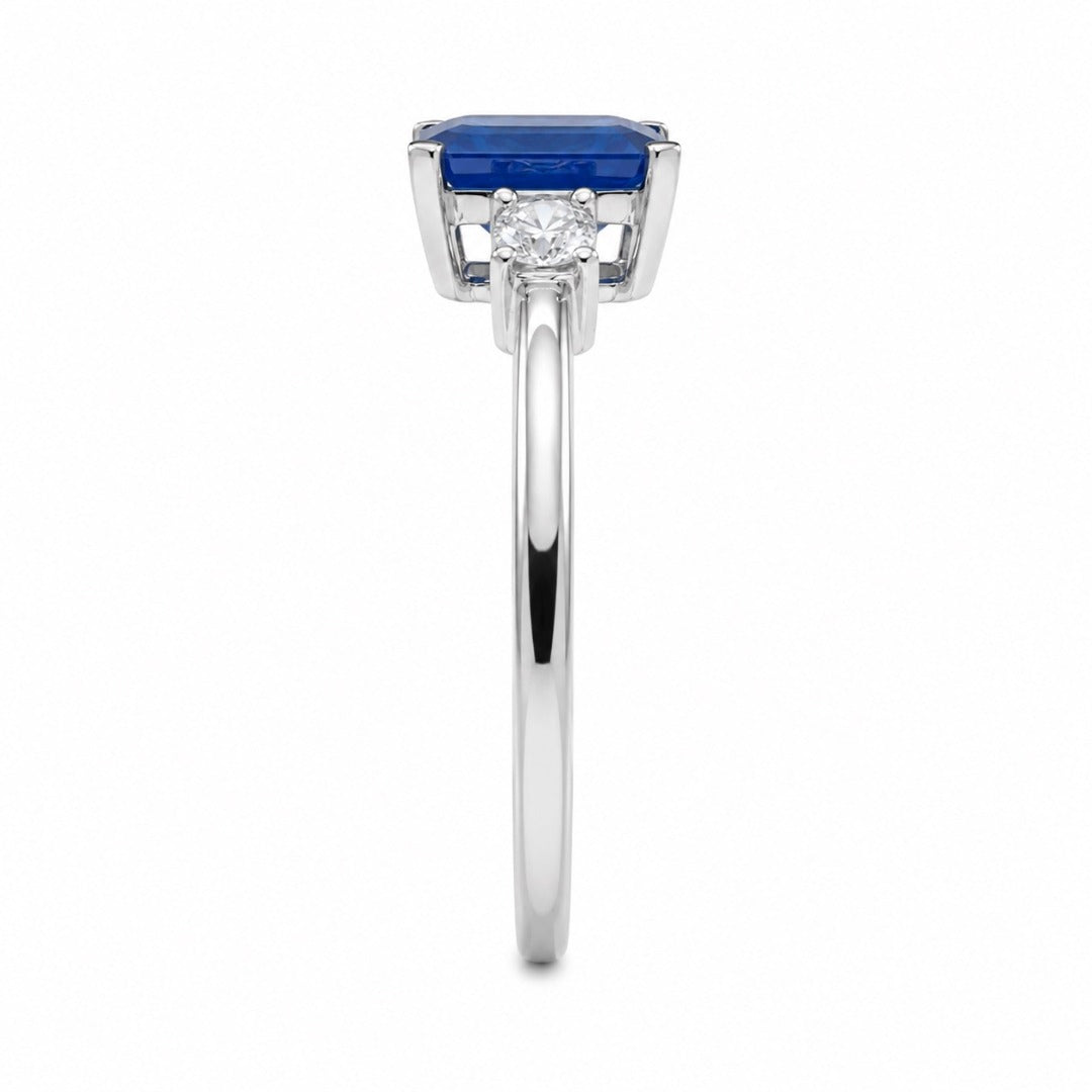 18ct Gold Sapphire Diamond Ring Natural Round & Emerald Cut Three-Stone 1.47ct