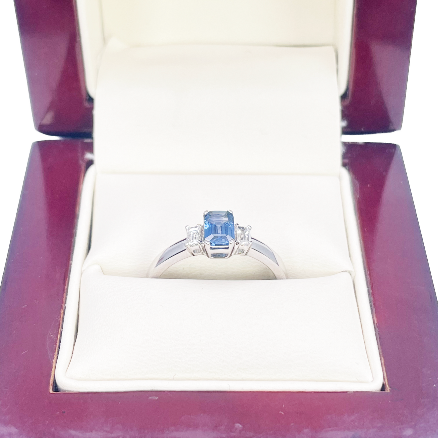 18ct Gold Sapphire Diamond Ring Natural Baguette & Emerald Cut 0.86ct  Diamond Ring