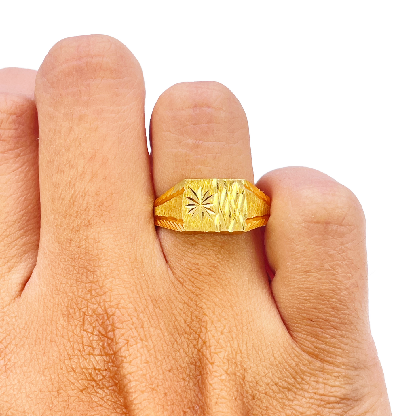 22ct Gold Square Signet Textured & High Polished Diamond Cut Ring 8.4mm Width 