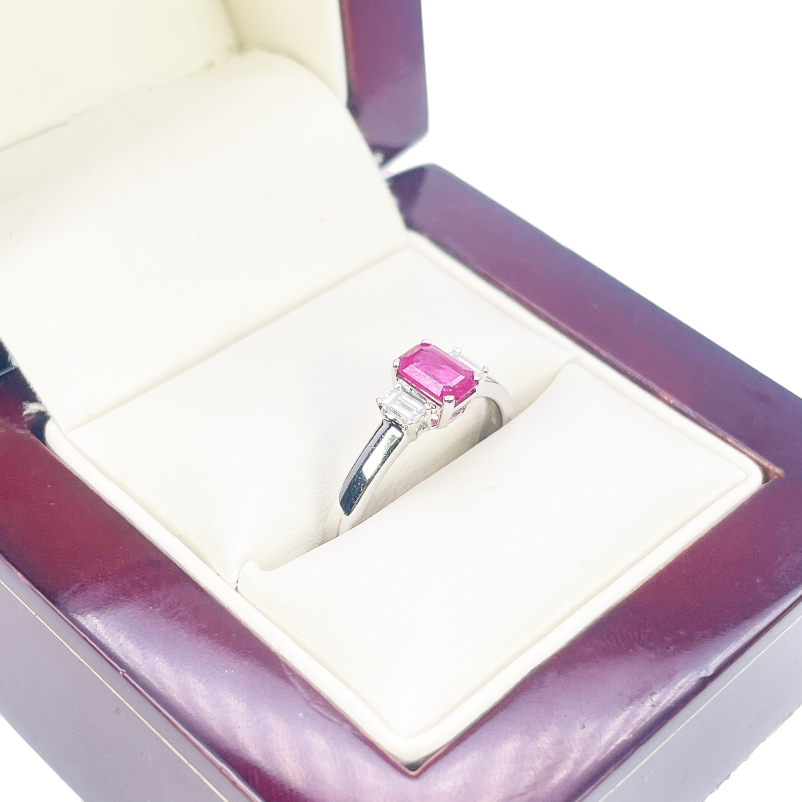 18ct Gold Ruby Diamond Ring Natural Baguette & Emerald Cut 0.85ct  Diamond Ring