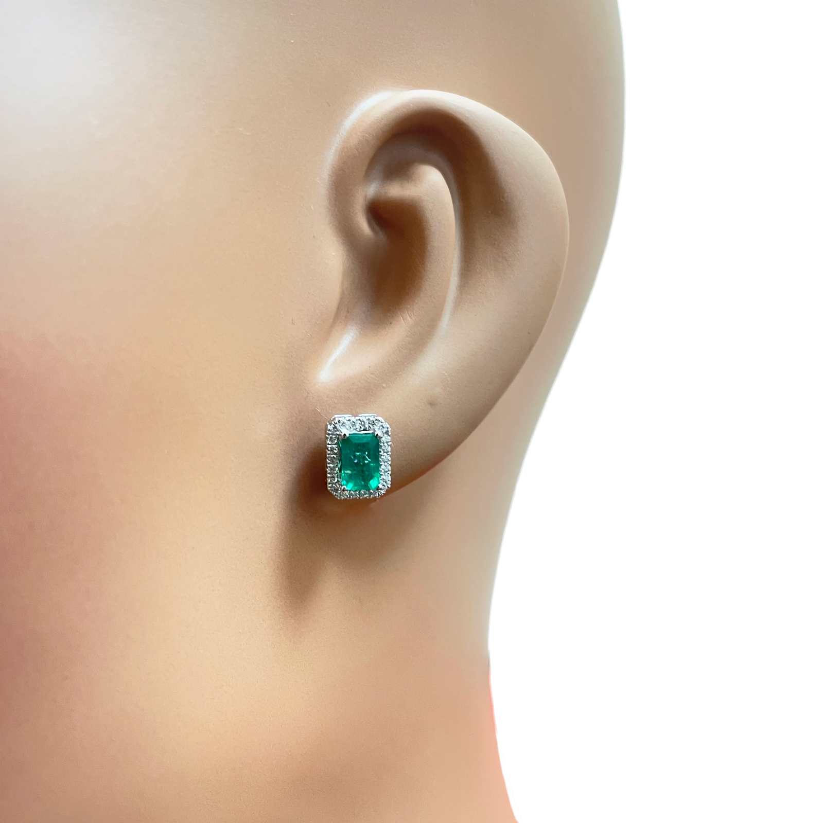 18ct White Gold Natural Emerald Diamond Round & Emerald Cut Stud Earrings 1.60ct 