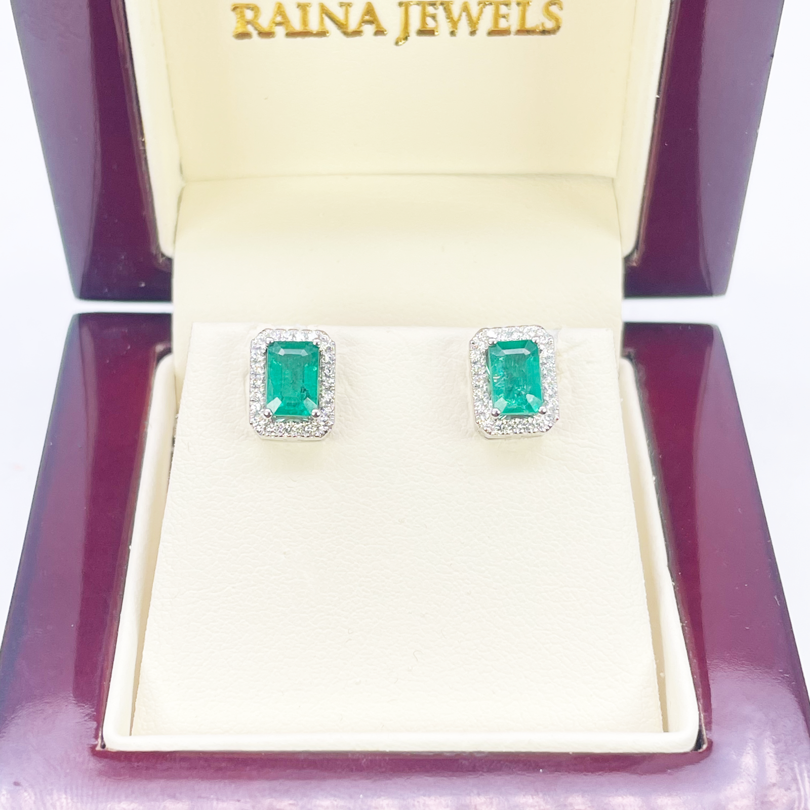 18ct White Gold Natural Emerald Diamond Round & Emerald Cut Stud Earrings 1.60ct 