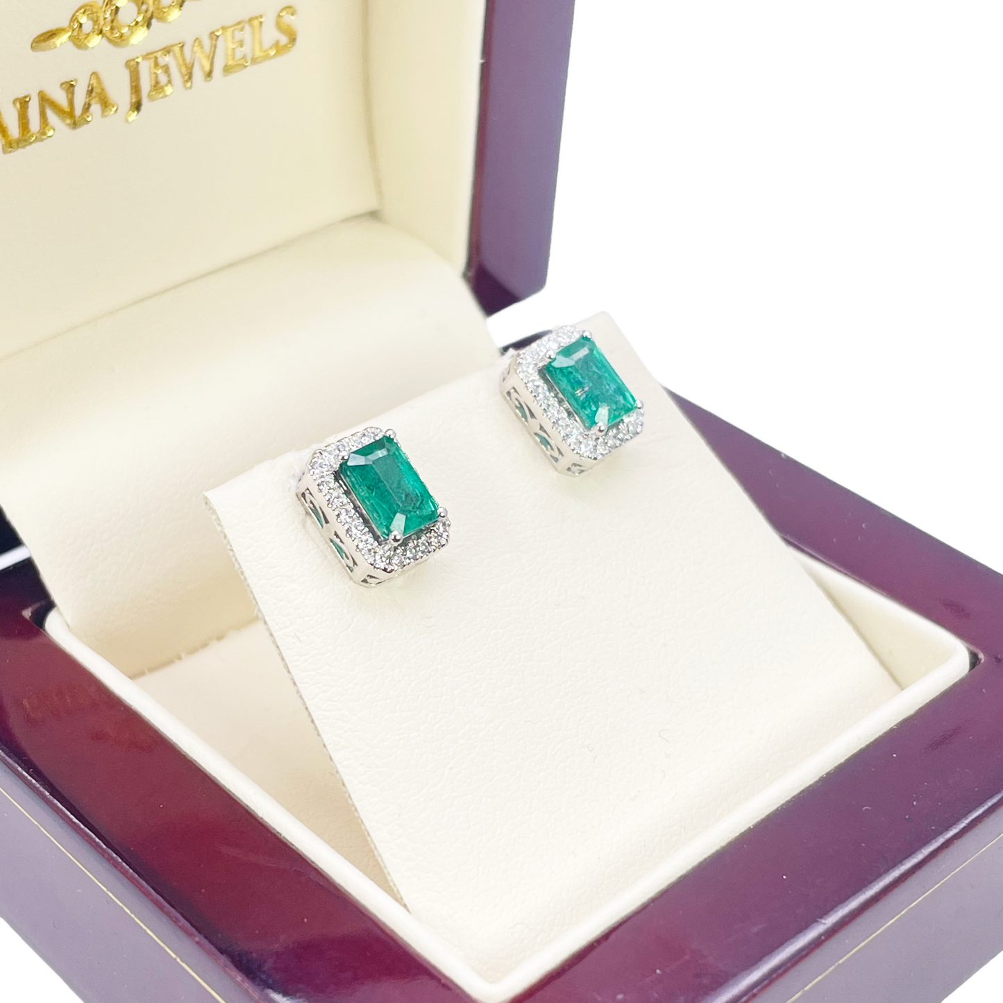 18ct White Gold Natural Emerald Diamond Round & Emerald Cut Stud Earrings 1.60ct 
