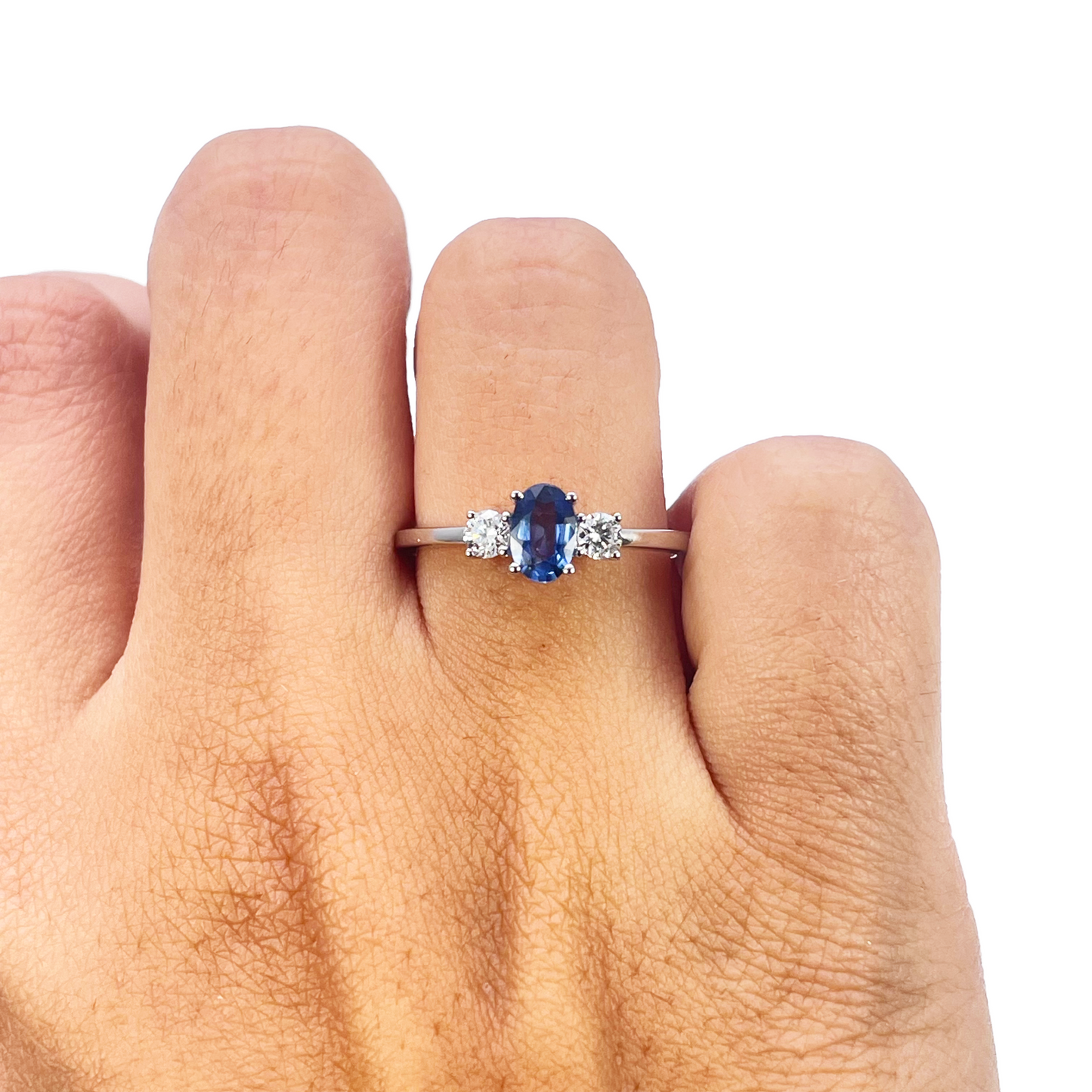 18ct Gold Natural Sapphire Diamond Three-Stone Ring Round & Oval Cut 0.65ct  Diamond Ring