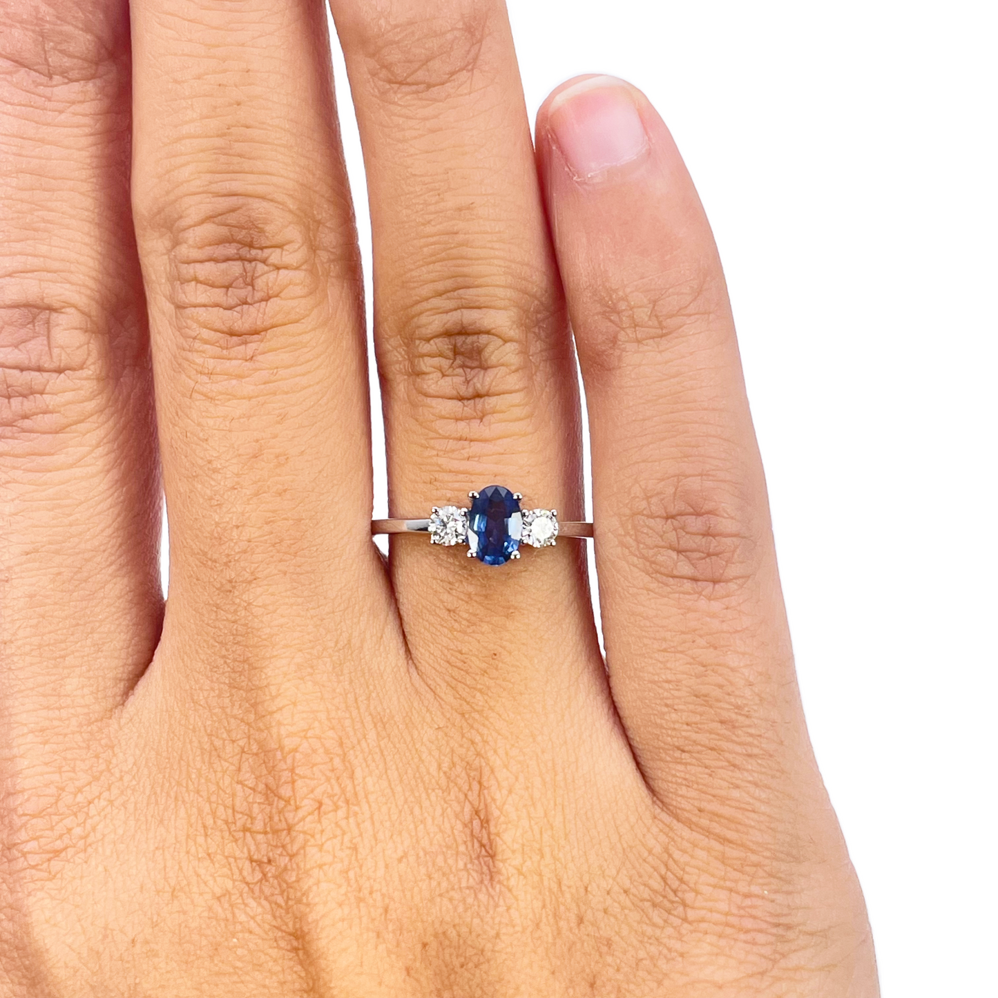 18ct Gold Natural Sapphire Diamond Three-Stone Ring Round & Oval Cut 0.65ct  Diamond Ring