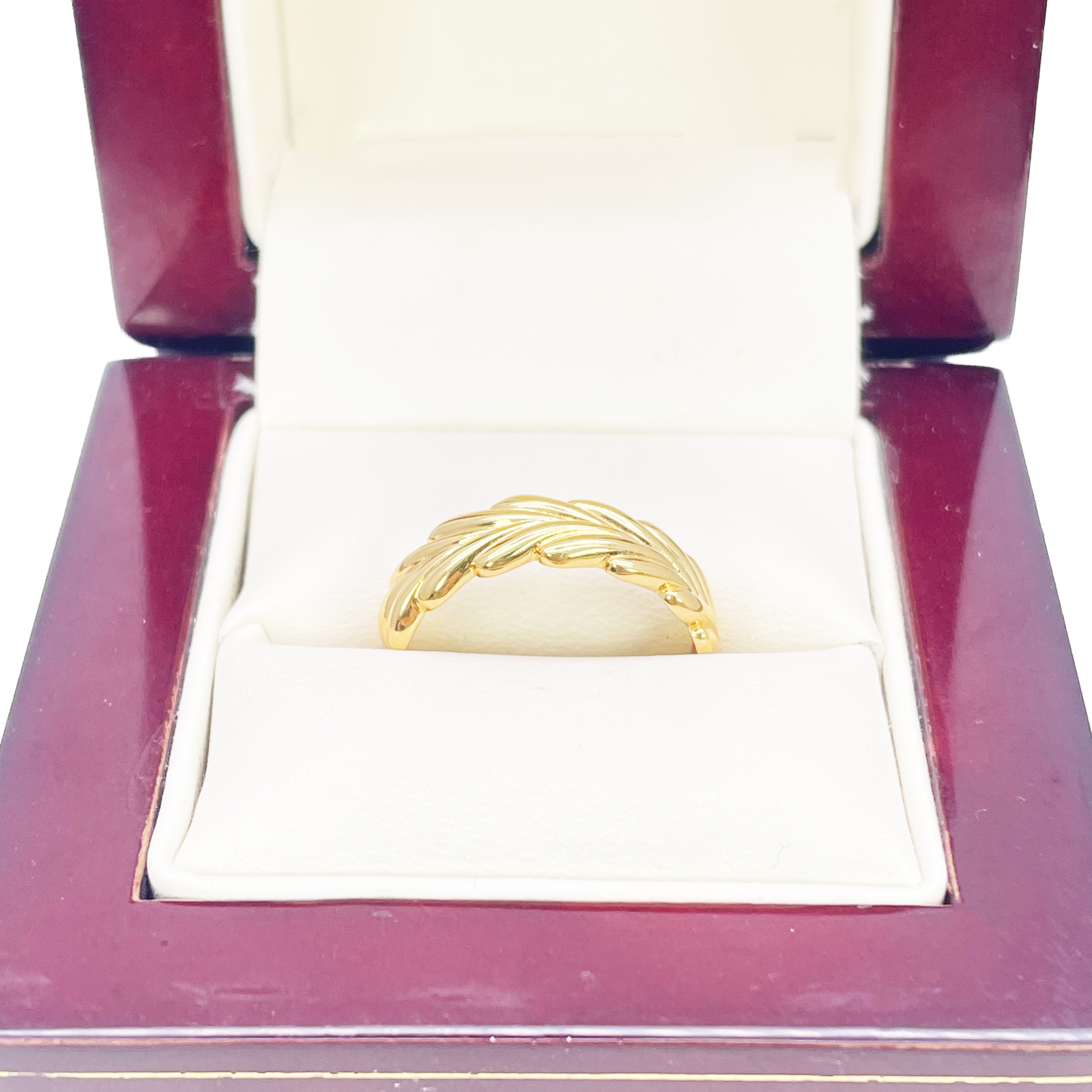 22ct Gold Leaf Ring High Polished Floral Design 5.7 mm Width Size M 