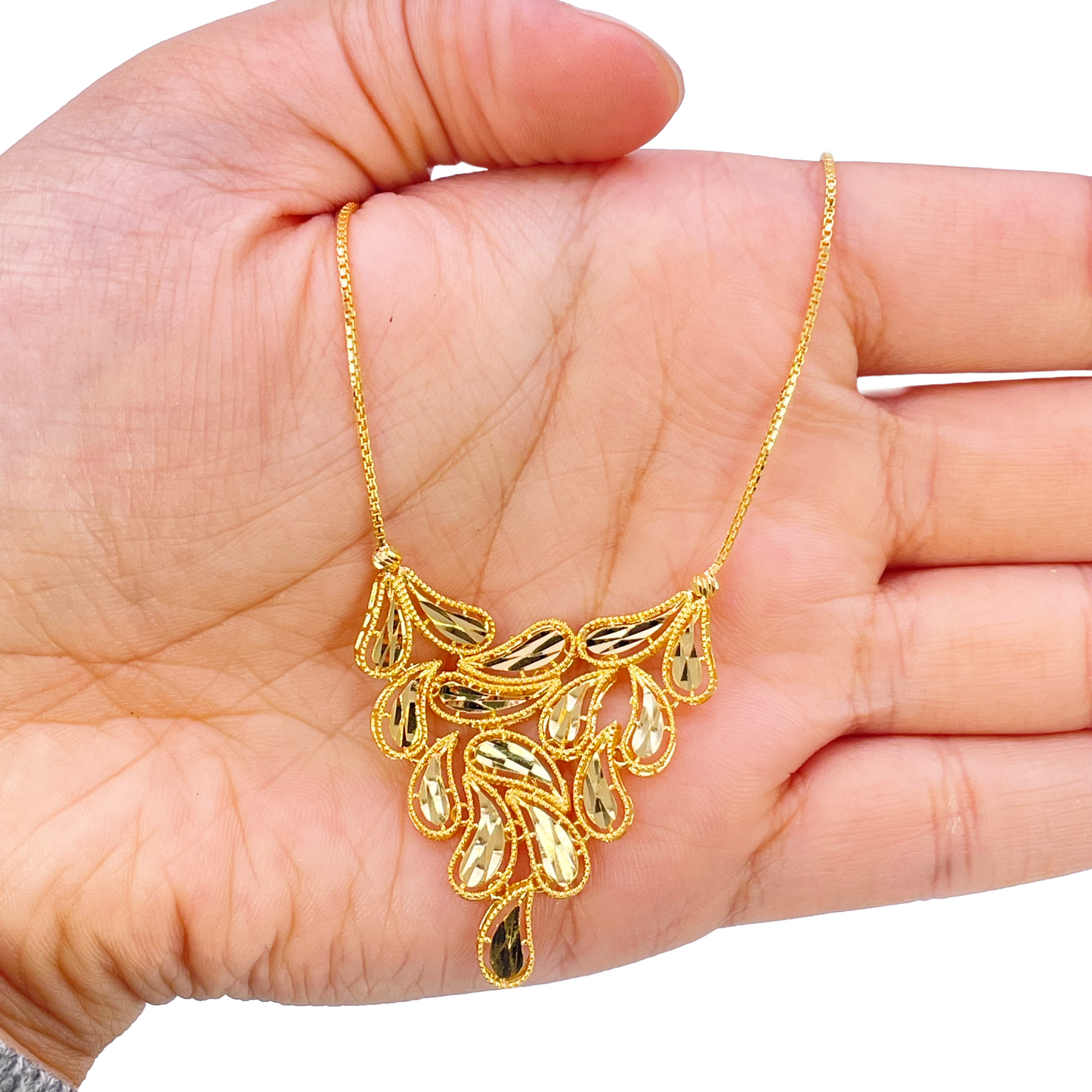22ct Yellow Gold Diamond-Cut Milgrain Cascading Leaf Necklace & Earring Set