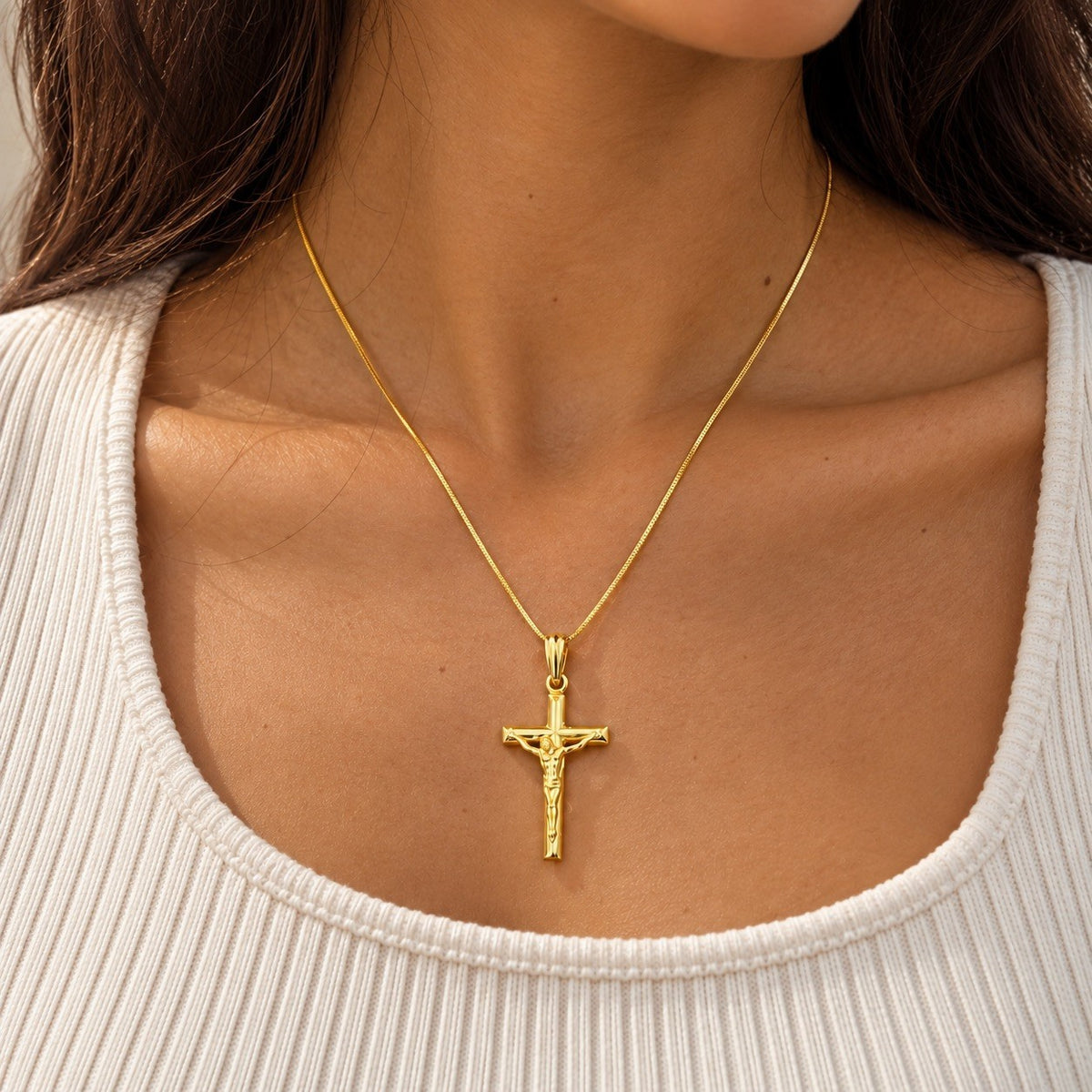 22ct Yellow Gold Crucifix Pendant Jesus Cross Charm High Polished 32x15.5mm