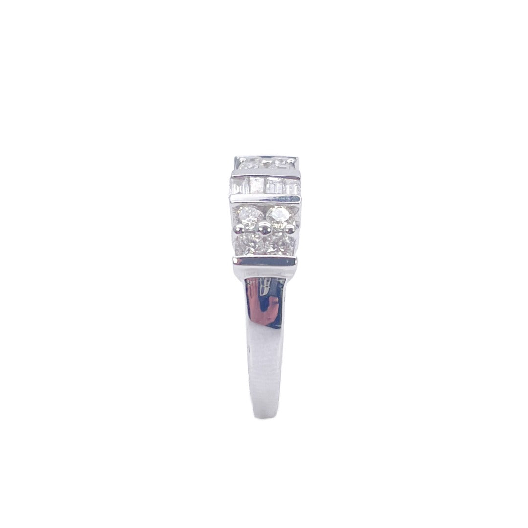 18ct White Gold Natural Round & Baguette Diamond Half Eternity Ring 0.60ct