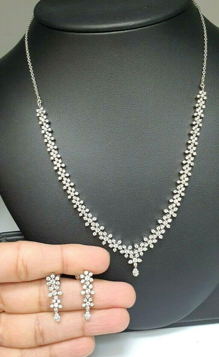 18Carat White Gold Diamond Necklace & Earrings 4.63cts 