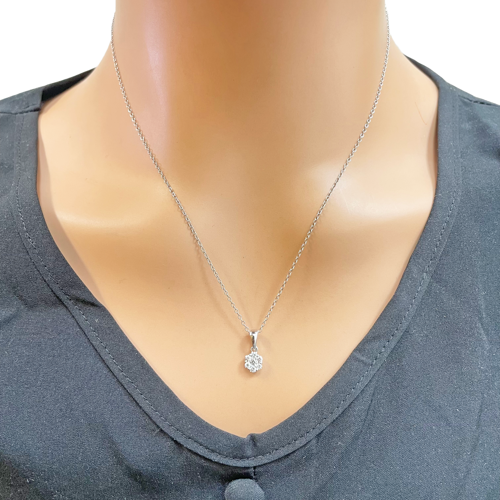 9ct White Gold Natural Round Cluster Diamond Pendant Chain Necklace 0.25ct 