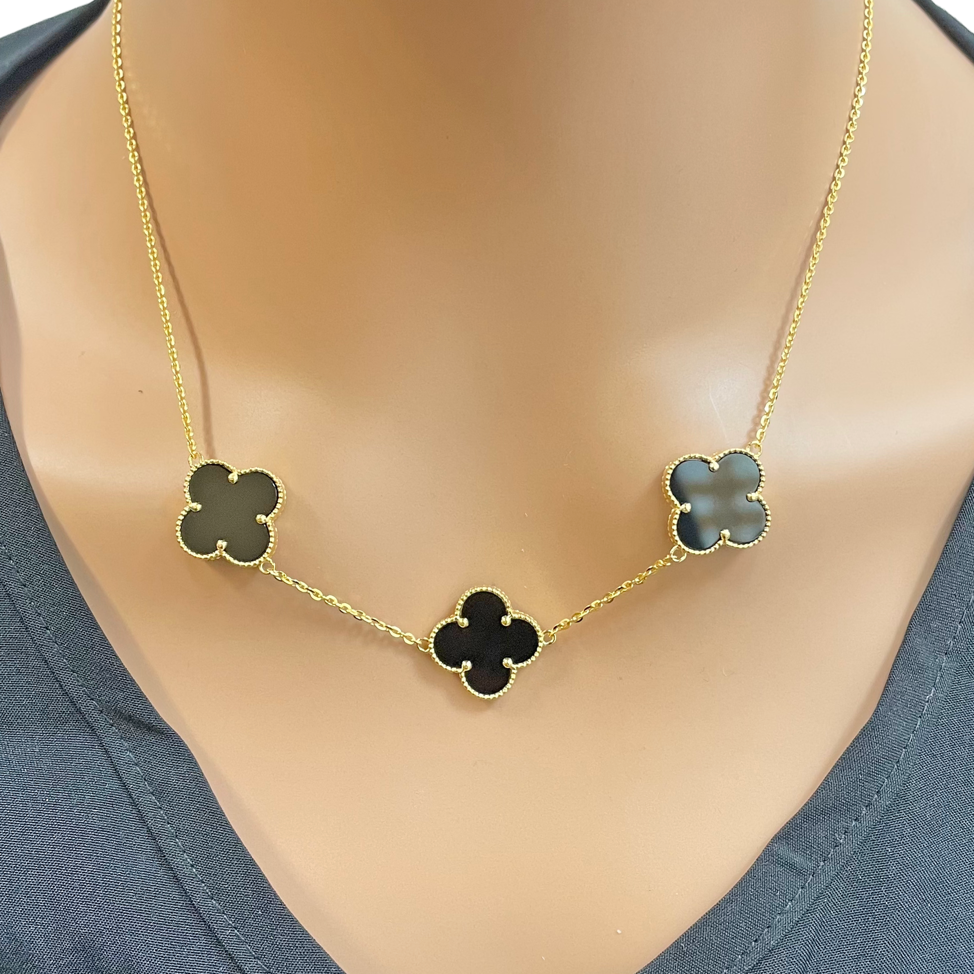 22ct Yellow Gold Black Onyx Clover Necklace 18 Inches  Diamond Bracelets