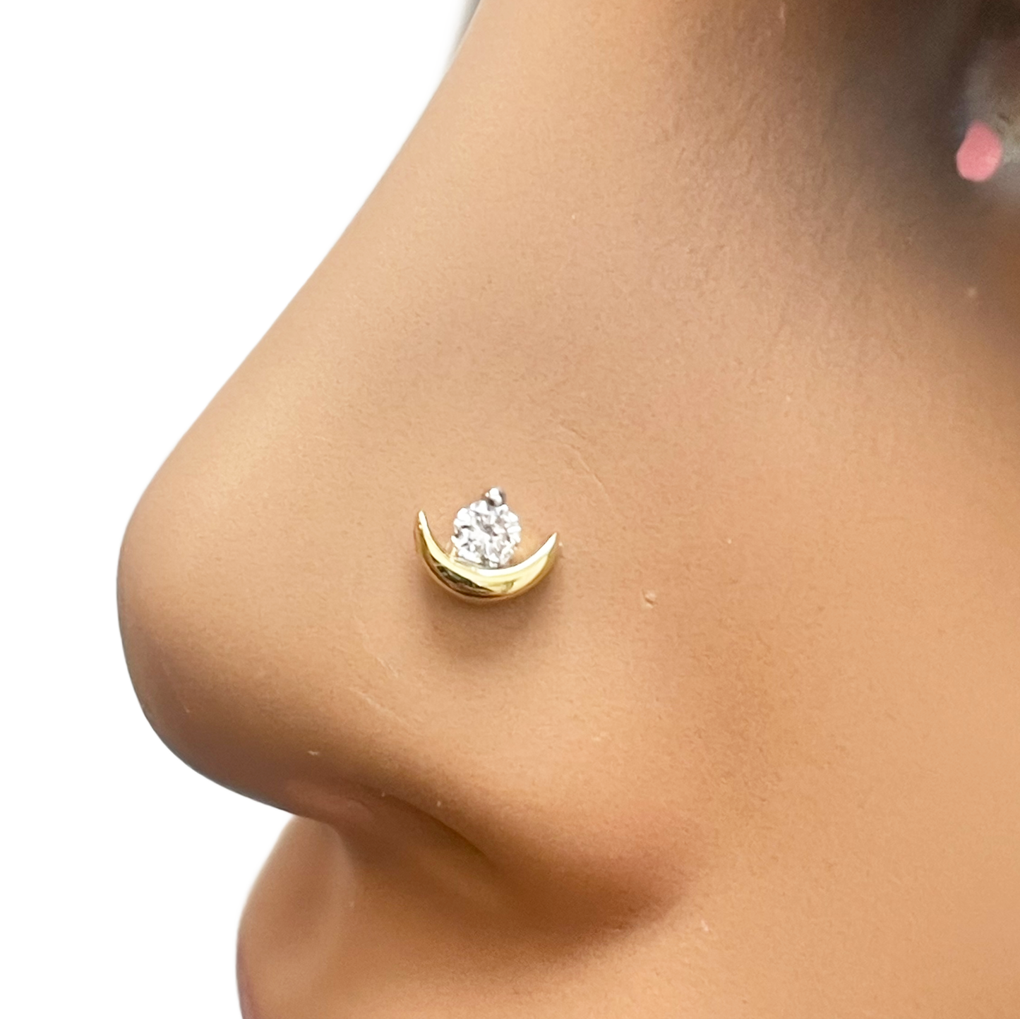 Crescent Moon Round Diamond Threaded Nose Stud 18ct Yellow Gold 0.07cts