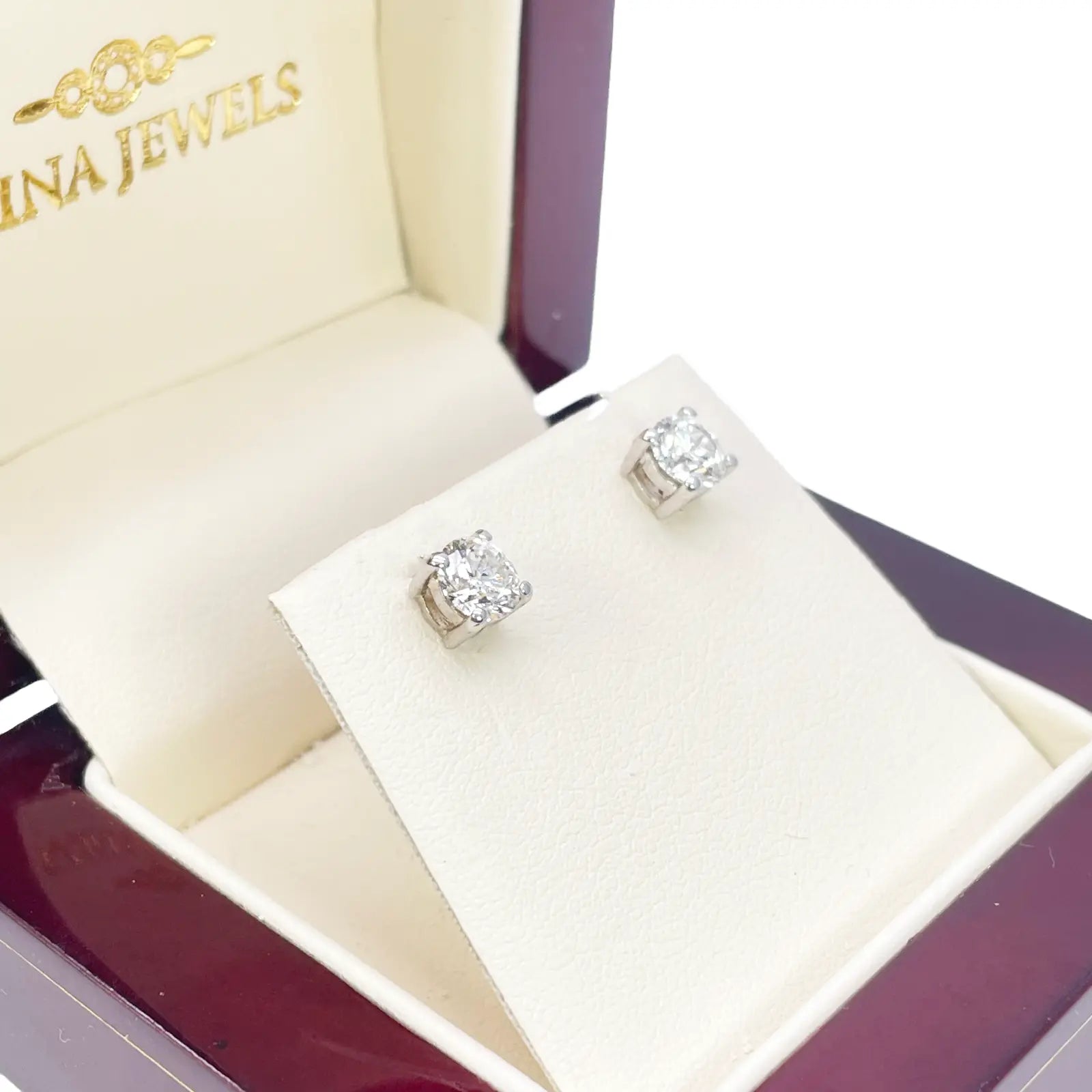 Natural Round Diamond Solitaire 4-Claw 1.00ct Pair Stud Earrings GIA Certified 