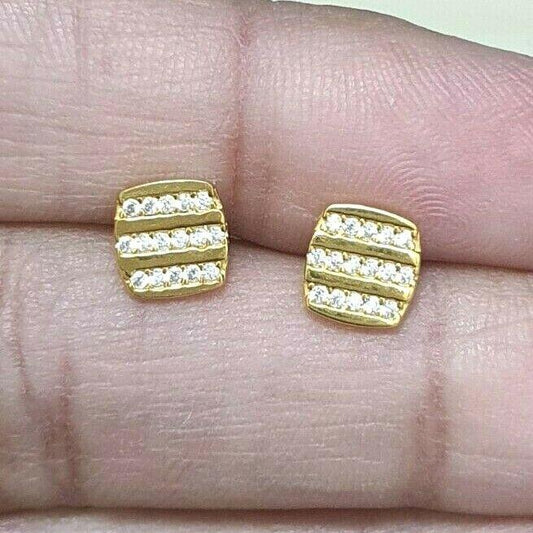 22ct Yellow Gold Cluster Cubic Zirconia Button Earrings