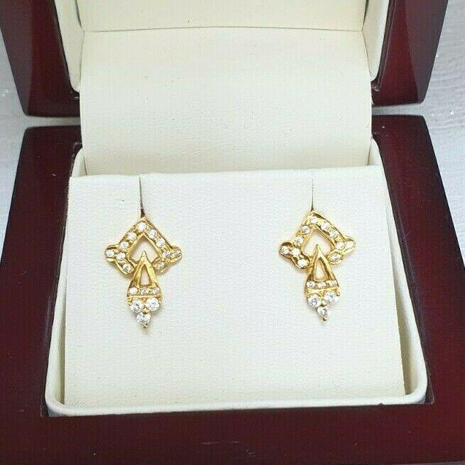 22K Yellow Gold Cubic Zirconia  Cluster Stud Earrings 3.4 Grams