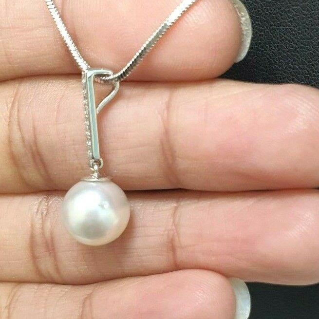 18Carat White Gold South Sea Pearl & Diamonds Pendant Necklace 0.07cts