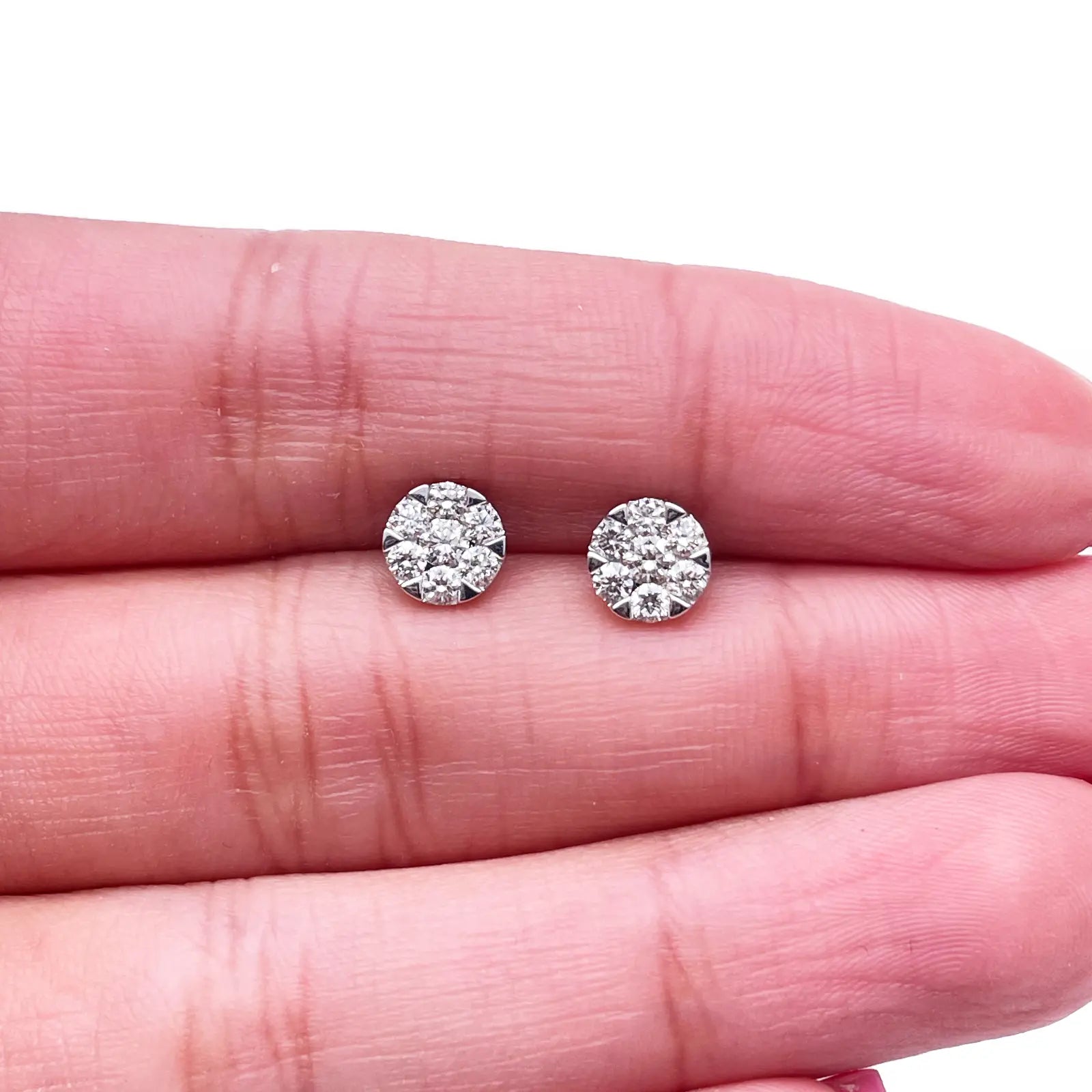 14ct White Gold Diamond Round Cluster Stud Earrings 0.48ct 