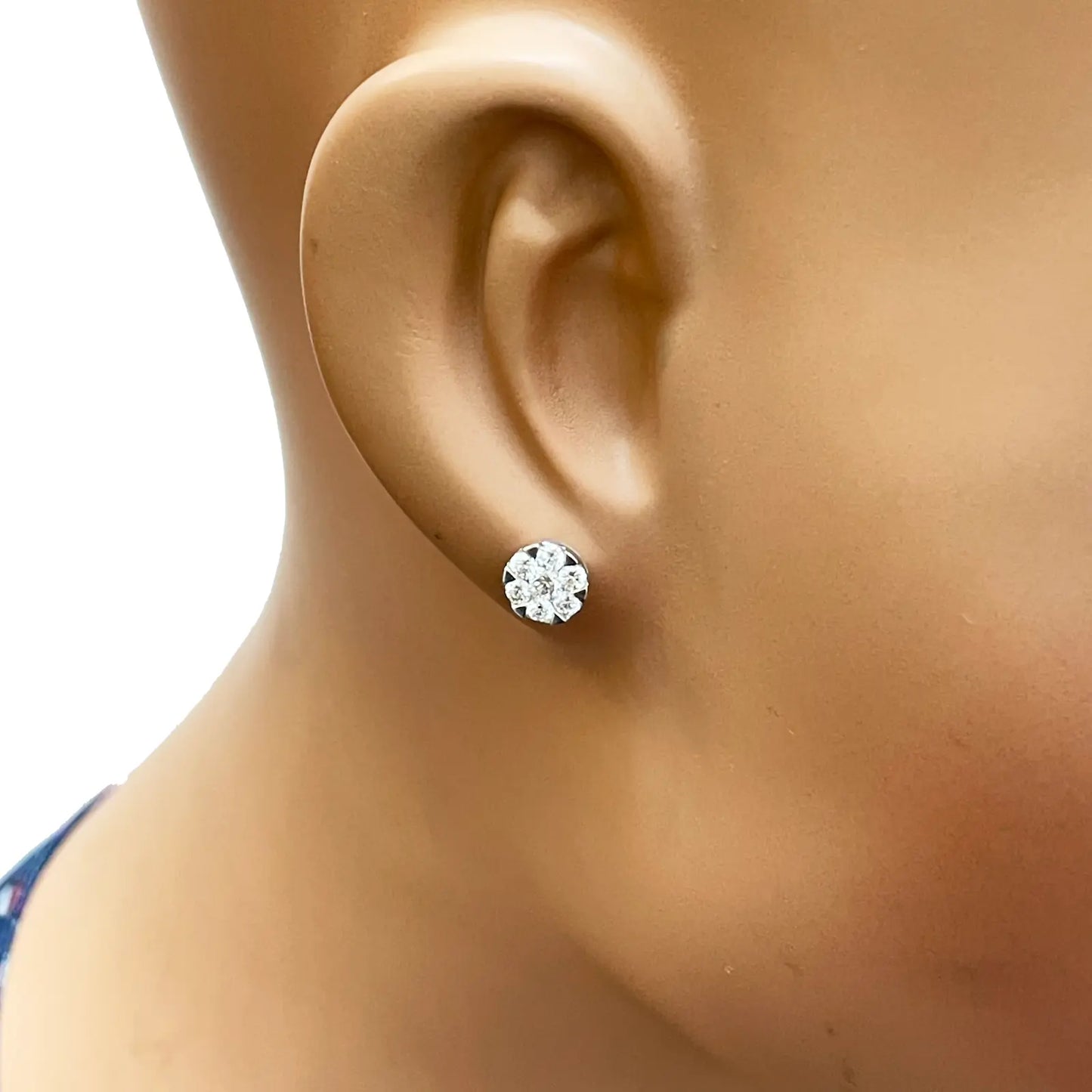 14ct White Gold Diamond Round Cluster Stud Earrings 0.80ct 