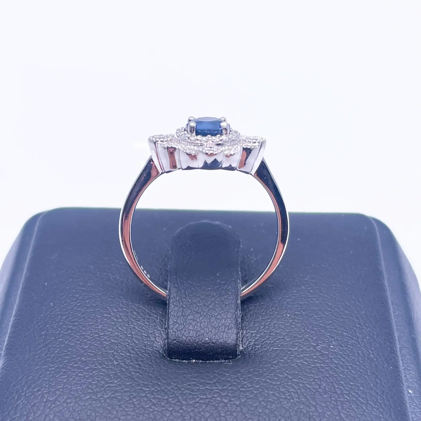 14ct White Gold Round Blue Sapphire & Diamond Cluster Milgrain Ring 0.82ct  Diamond Ring