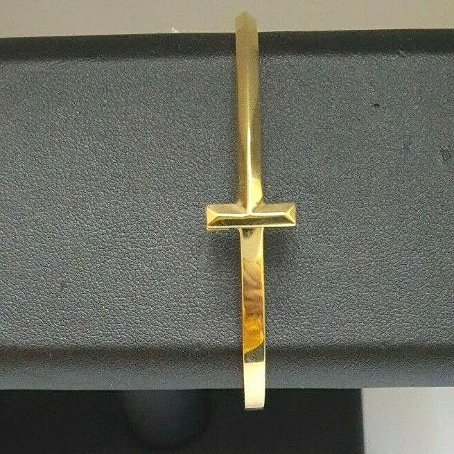 18Carat Yellow Gold T Square Hinged Bangle 21 Grams  Gold Bracelet