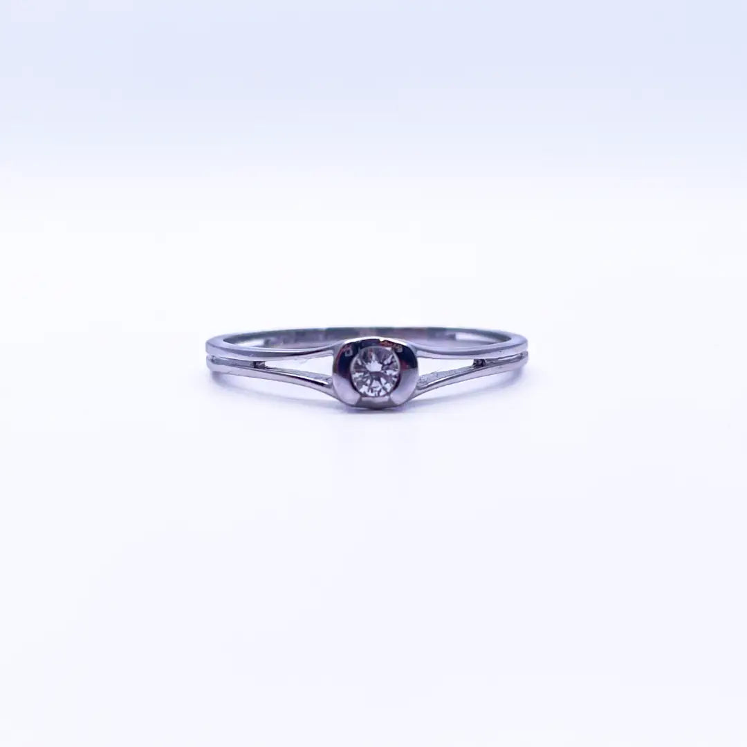 18ct White Gold Diamond Solitaire Ring 0.08ct  Diamond Ring