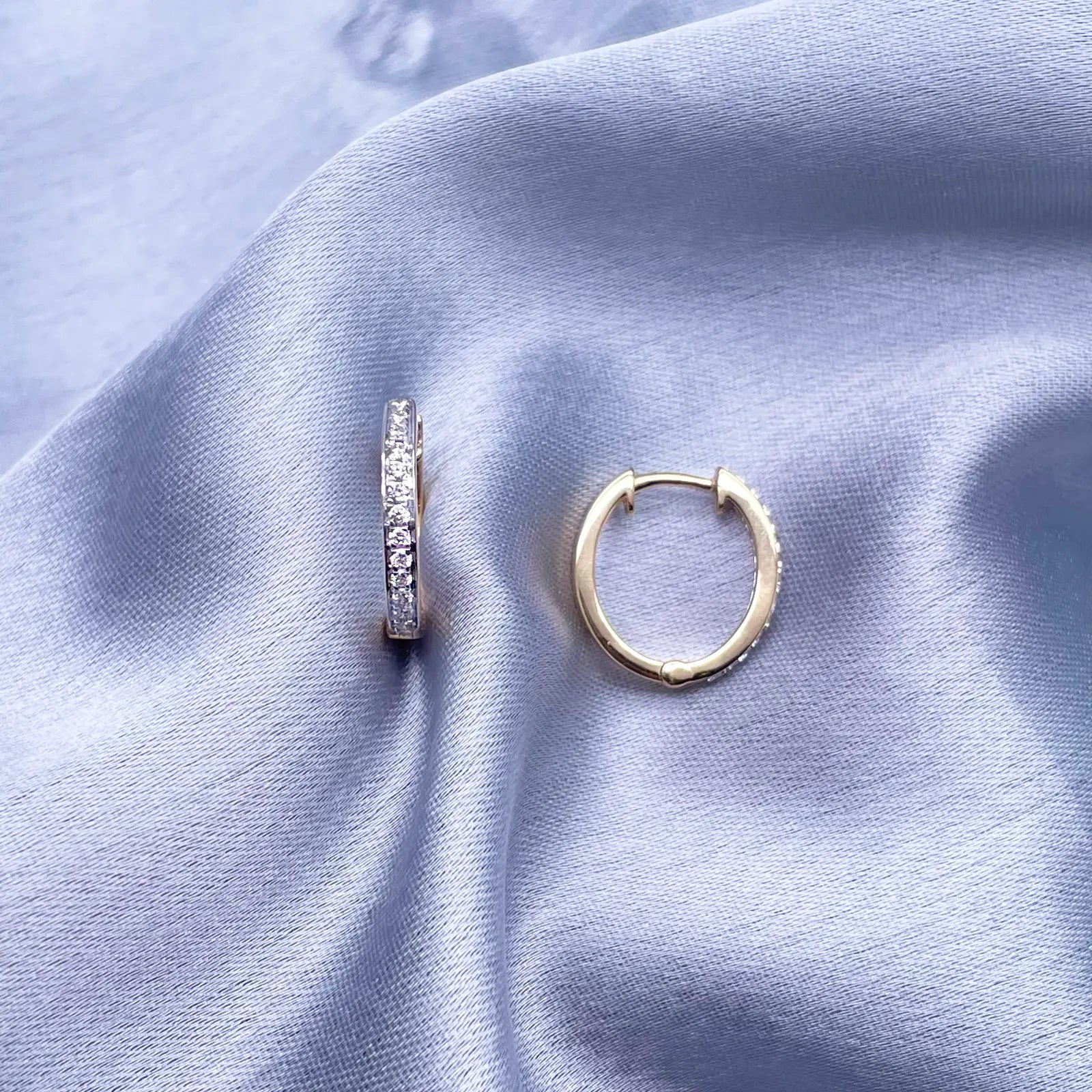 18ct Yellow Gold Natural Diamond Pair of Hoop Huggies Earrings 0.22ct 