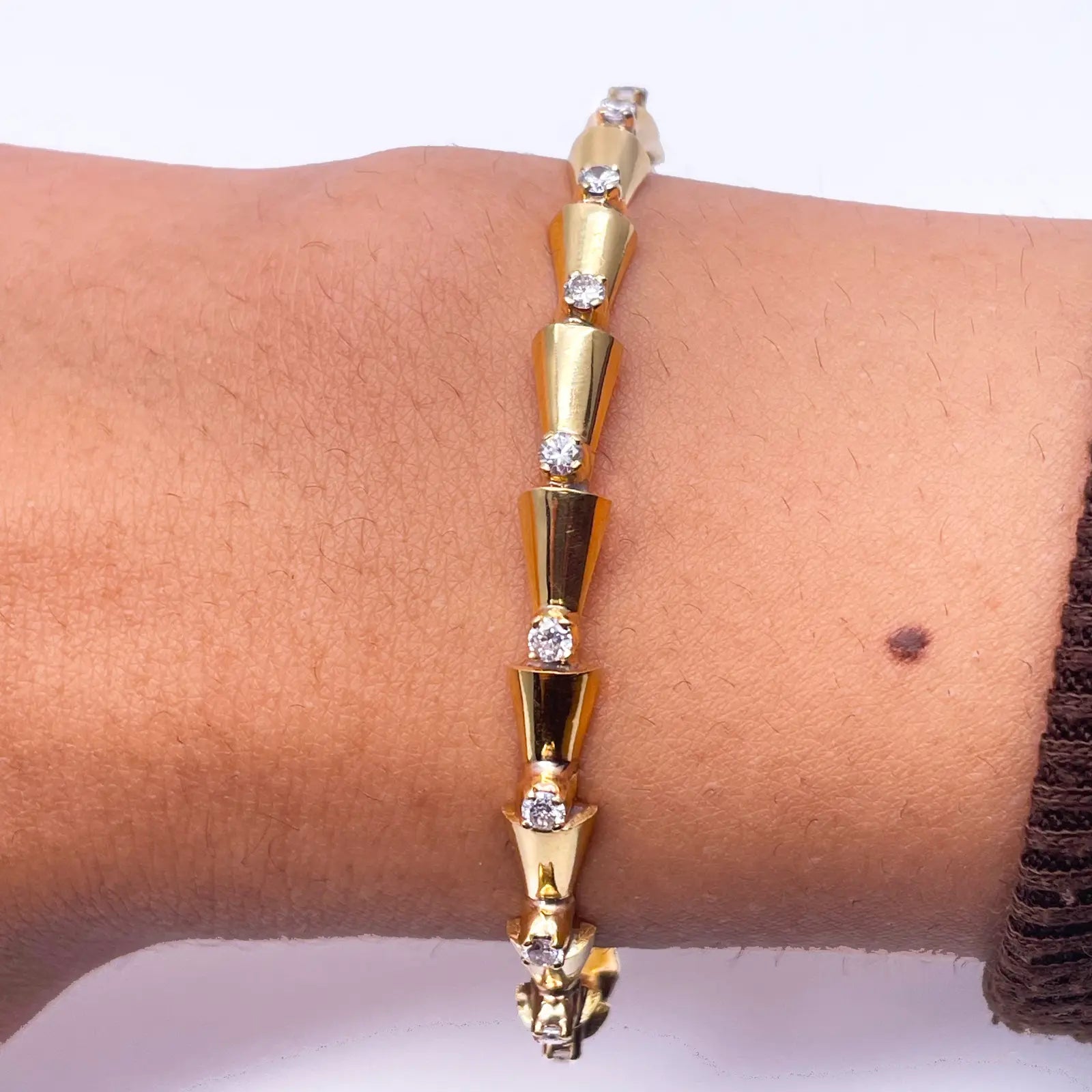 18ct Yellow Gold Solid Fancy Round Diamond Cuff Bangle Bracelet 1.00ct  Diamond Bracelets