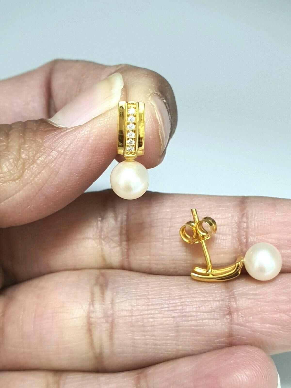 22ct Yellow Gold Freshwater Pearls & Cubic Zirconia Stud Earrings