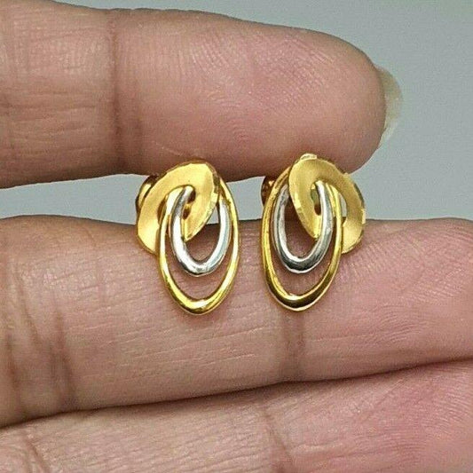 22ct Yellow Gold Oval Design Ladies Stud Earrings 2.8 Grams