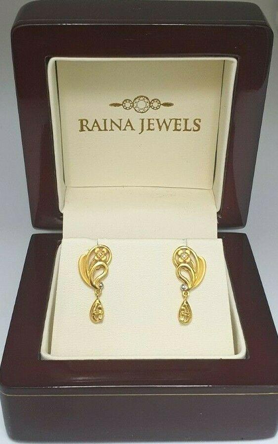 22ct Yellow Gold Flower Design Ladies Drop Earrings 3.2 Grams