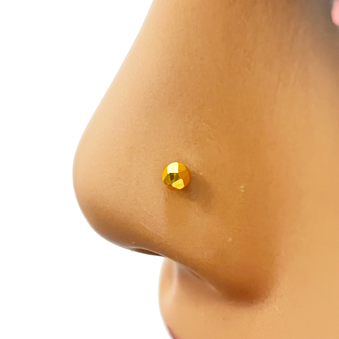 22ct Yellow Gold Plain Gold Diamond Cut Design Single Nose Stud 2.8mm