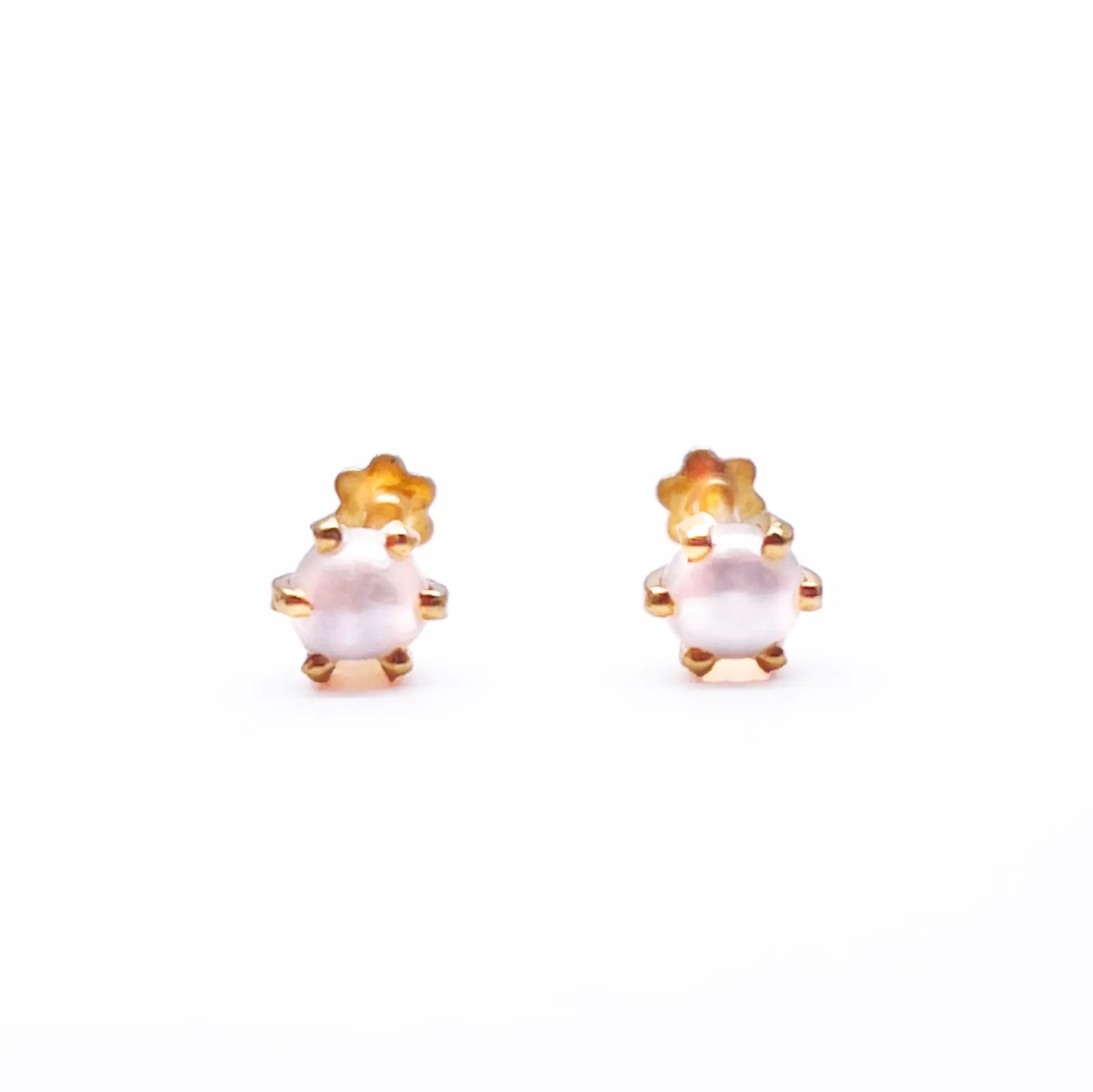 22ct Yellow Gold Children's Freshwater Pearl Claw Stud Earrings 3.9mm 