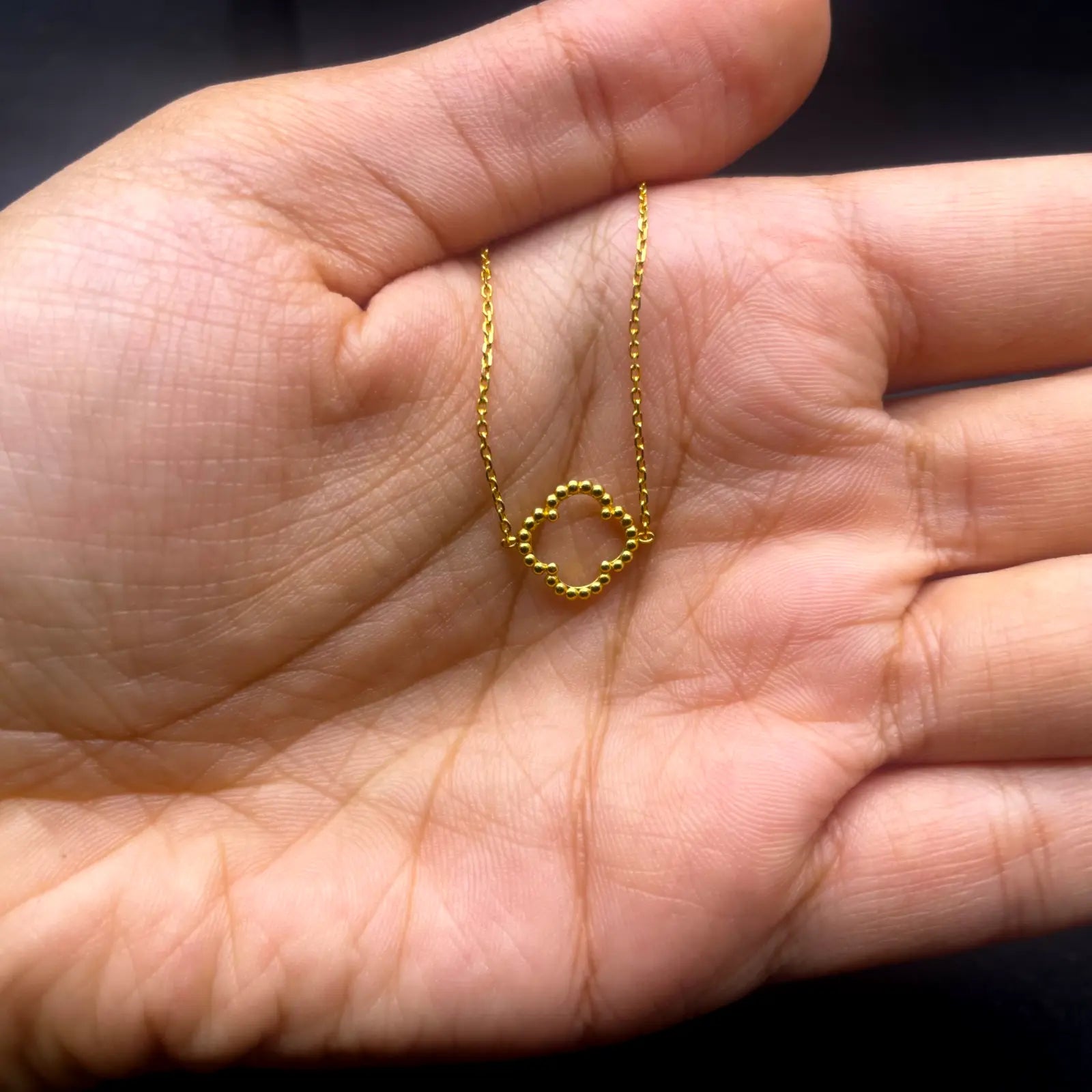 22ct Yellow Gold Clover Pendant Necklace Chain  28 Inches 