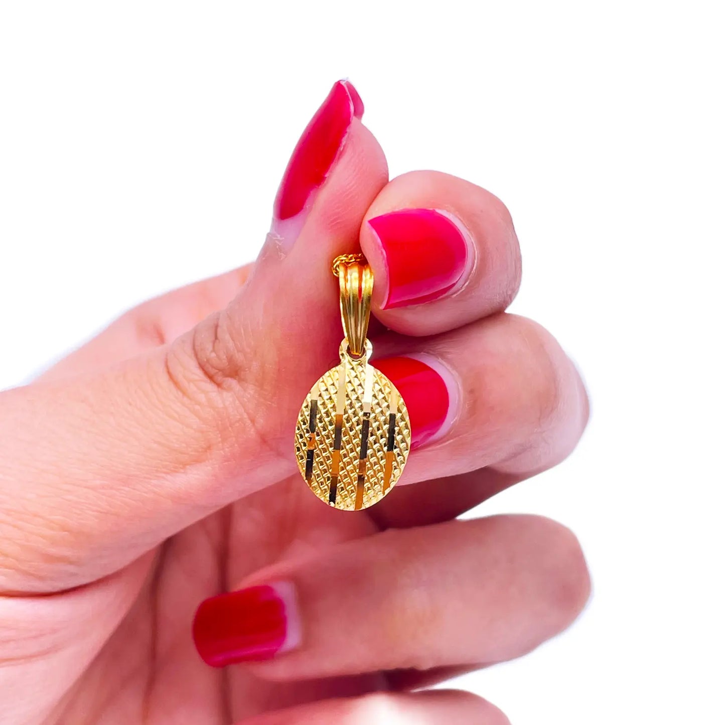 22ct Yellow Gold Diamond Cut Shiny Oval Pendant & Necklace 16''inches 