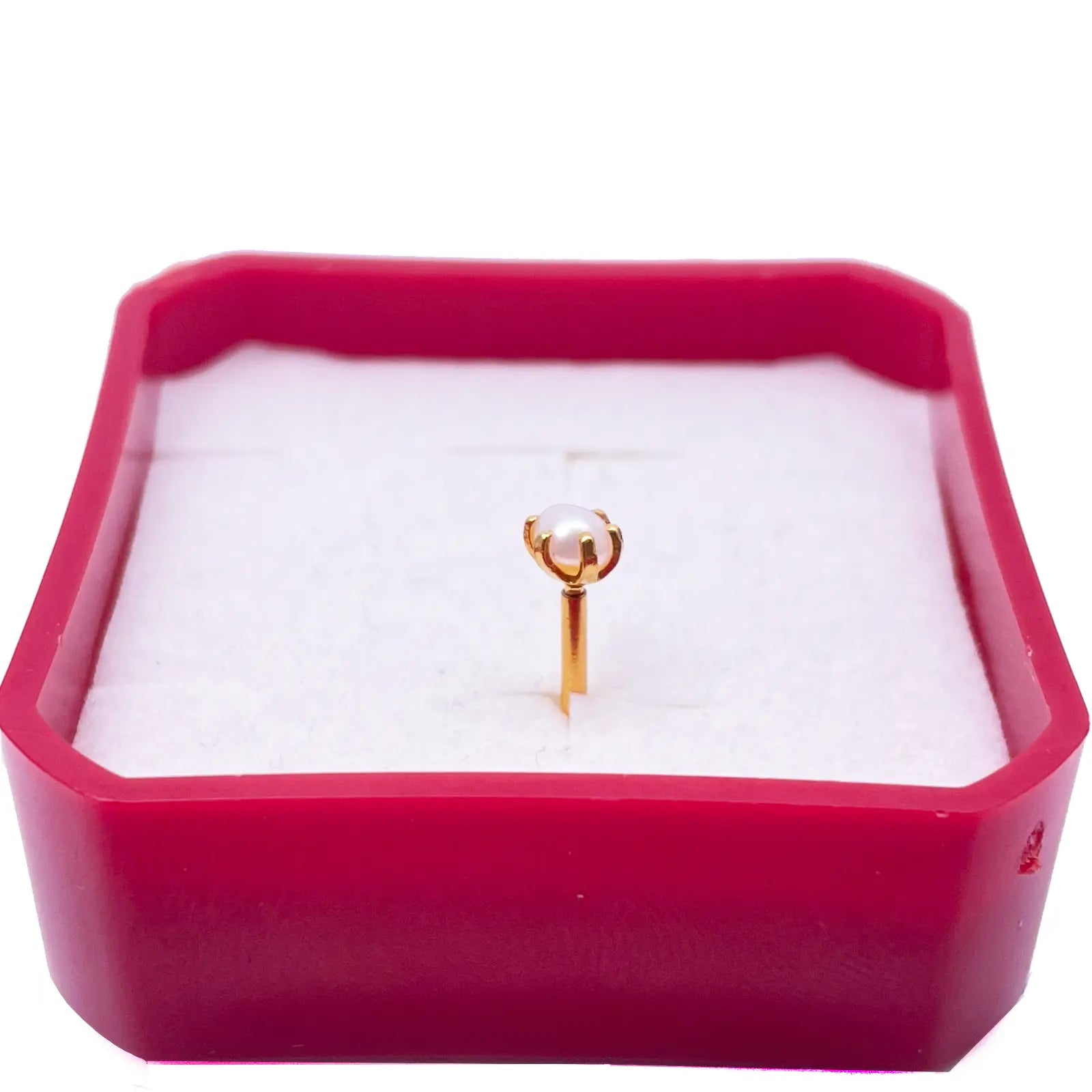 22ct Yellow Gold Freshwater Pearl Claw Single Nose Stud 3.9mm 