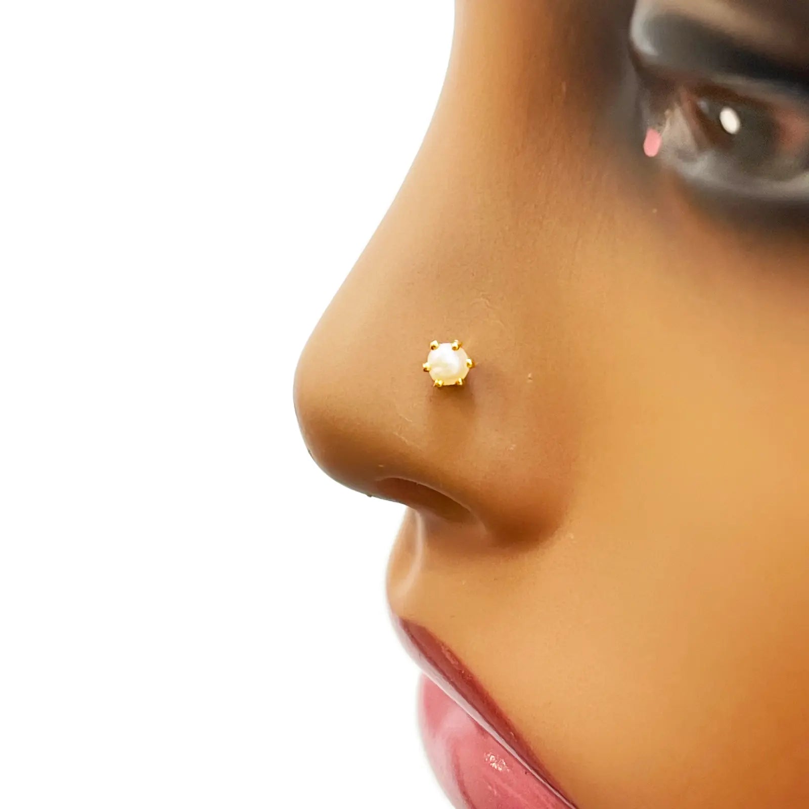 22ct Yellow Gold Freshwater Pearl Claw Single Nose Stud 4.1mm 