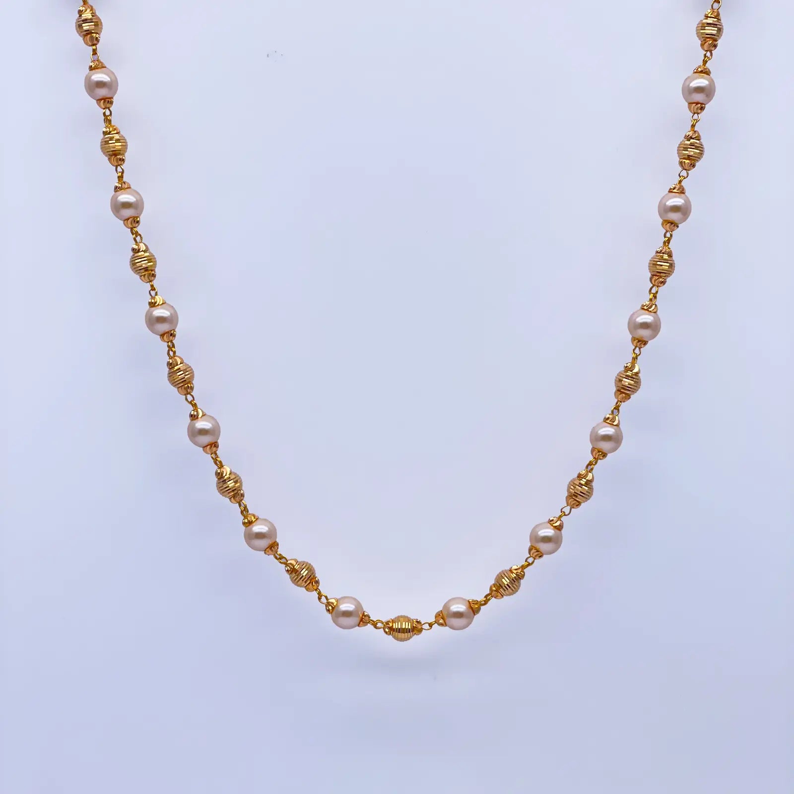 22ct Yellow Gold Pearls & Beaded Diamond Cut Ball Necklace/Earrings Set 