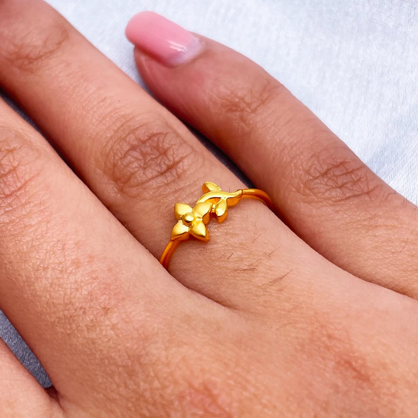 22ct Yellow Gold Polished & Matt Double Flower Minimalist Ring 