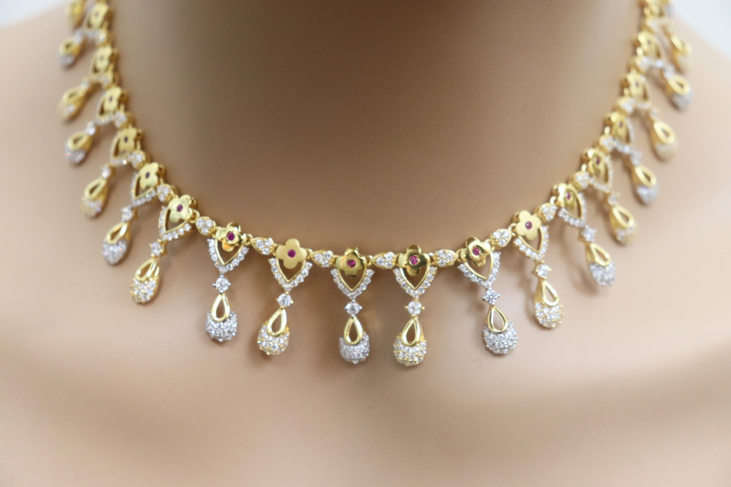 22ct Yellow Gold & CZ Necklace & Earrings Set