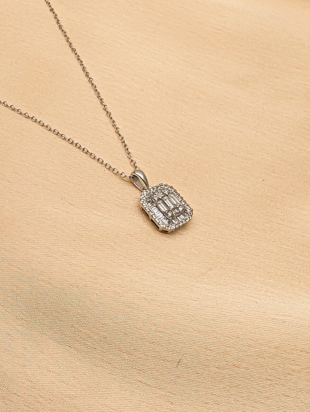 9ct White Gold & Natural Round & Baguette Diamonds Pendant Necklace 0.53cts