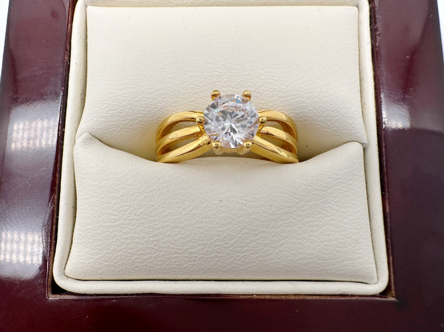 22ct Yellow Gold Round Cubic Zirconia Solitaire Engagement Ring